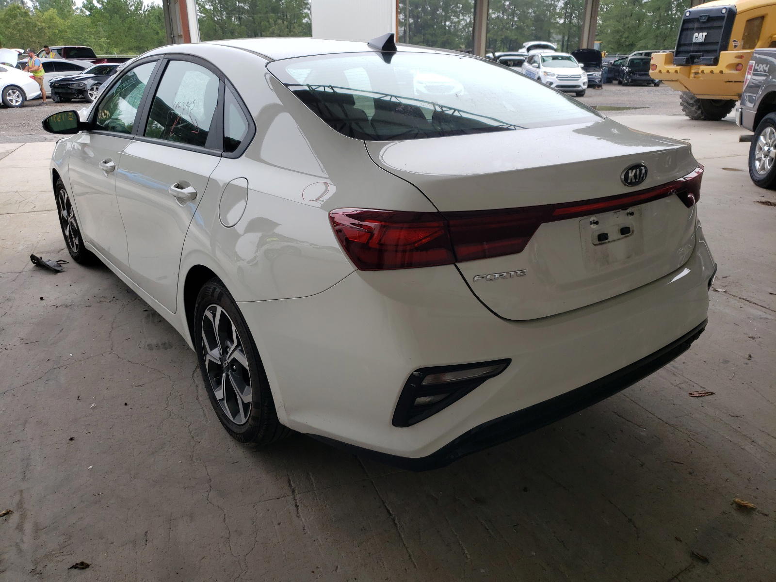 Photo 3 from auction – 2020 KIA FORTE FE with VIN 3KPF24AD2LE212858