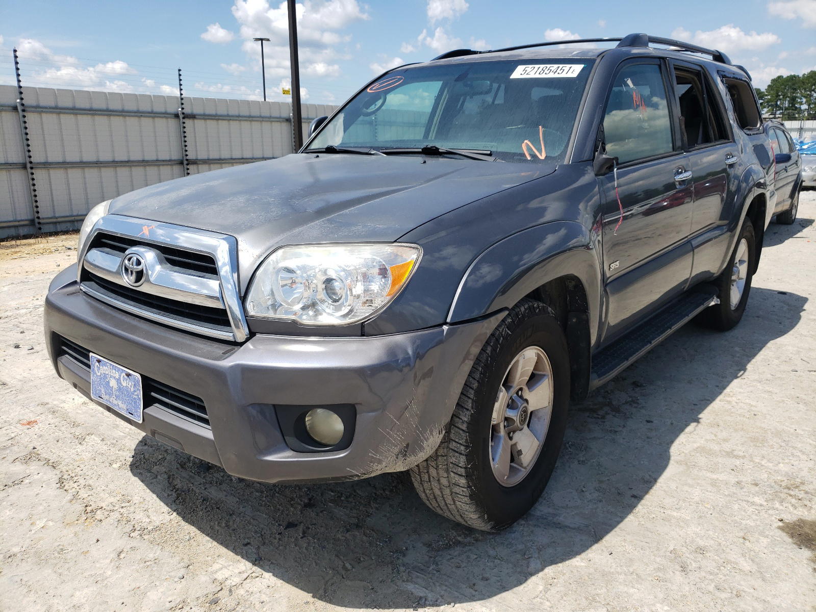 Photo 2 from auction – 2006 TOYOTA 4RUNNER SR with VIN JTEZU14R760073509