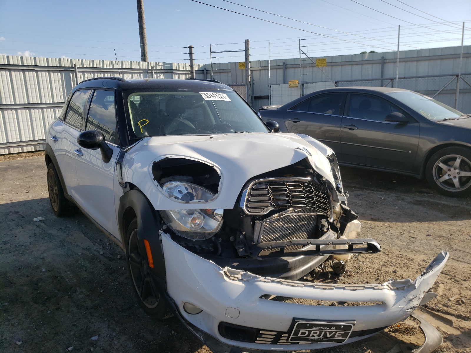 MINI COOPER S C 2011 con VIN WMWZC3C5XBWL80663 - Foto de la subasta