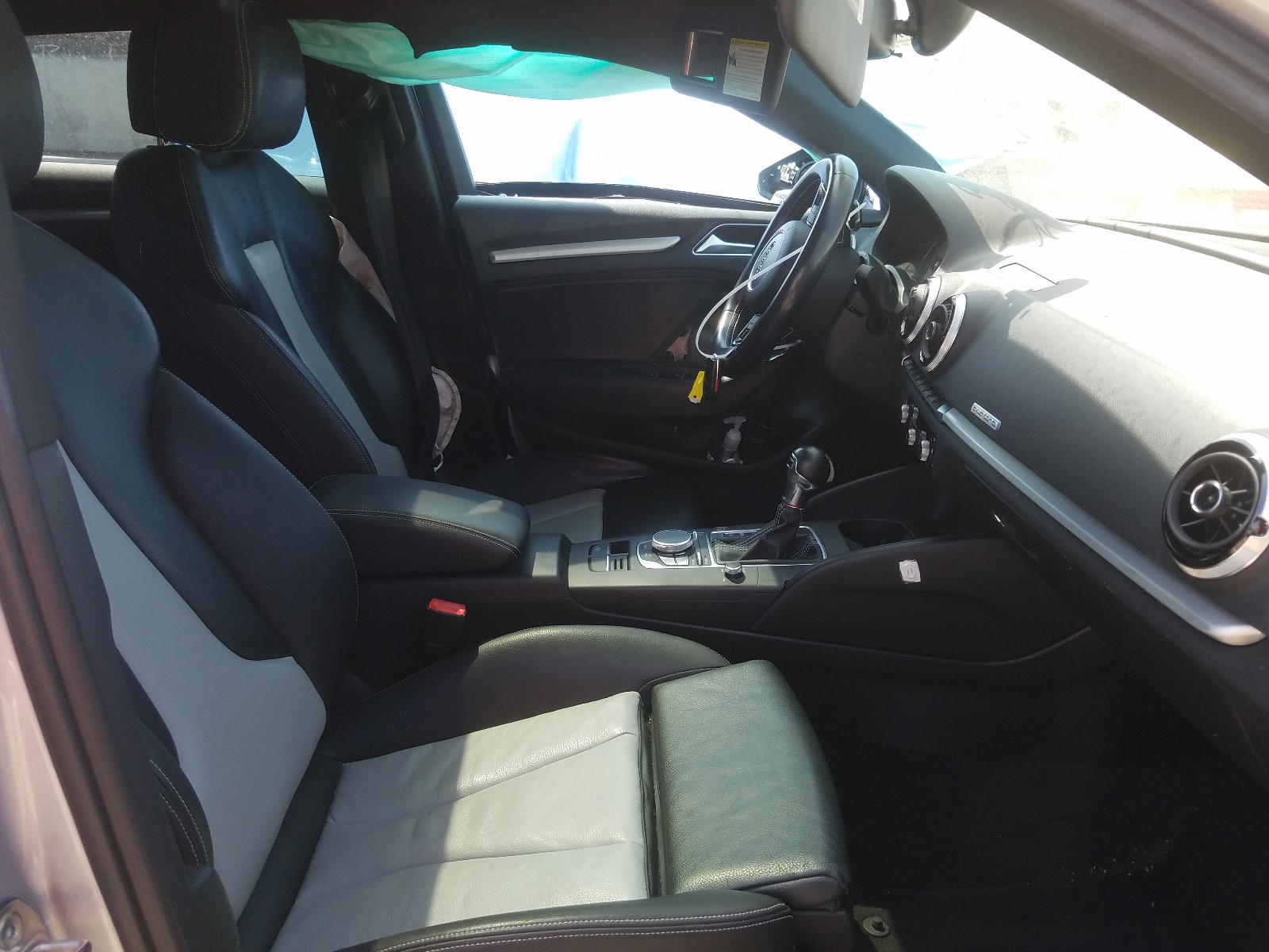 Photo 5 from auction – 2015 AUDI S3 PREMIUM with VIN WAUBFGFF8F1037518