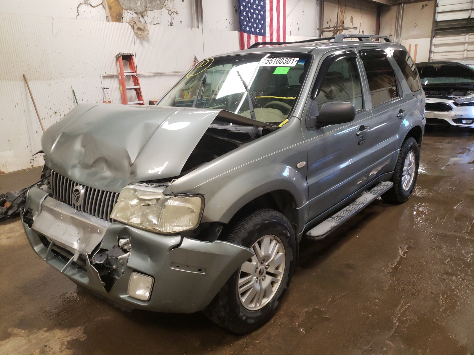 Photo 2 from auction – 2006 MERCURY MARINER with VIN 4M2YU57136DJ01564