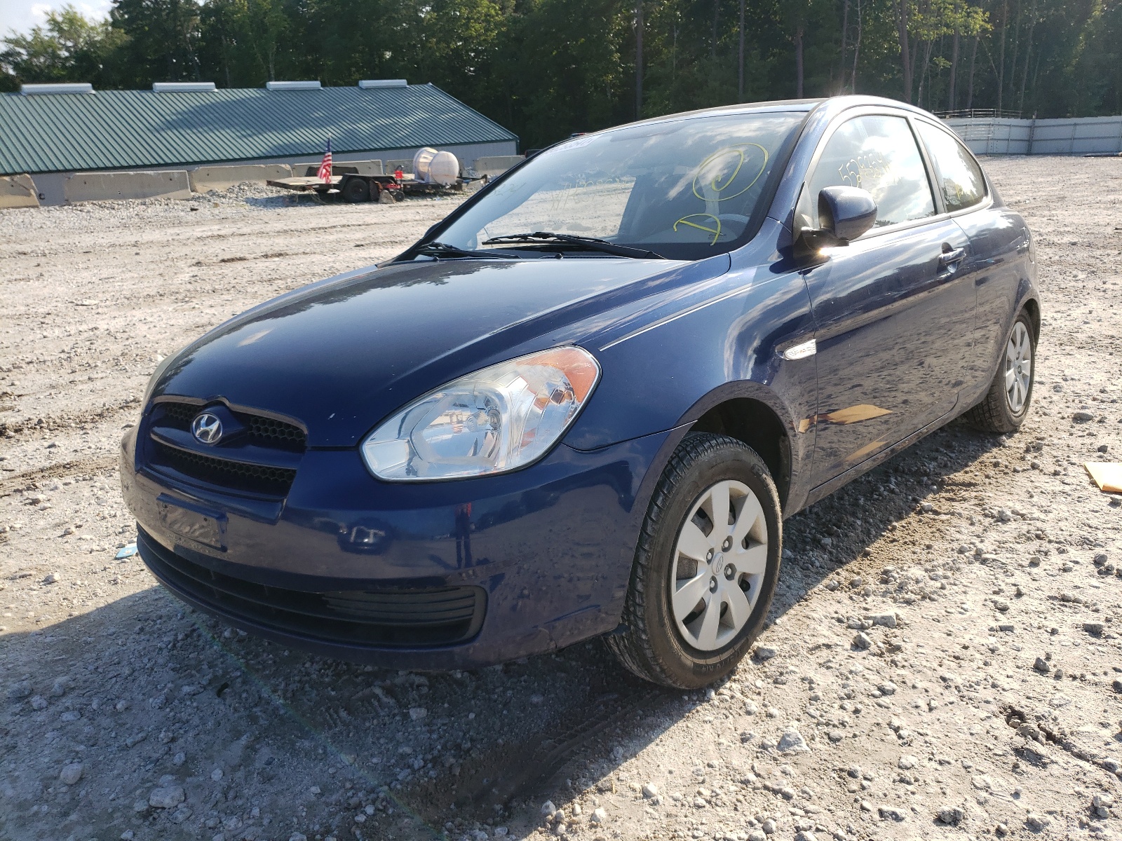 Photo 2 from auction – 2010 HYUNDAI ACCENT BLU with VIN KMHCM3AC4AU157032