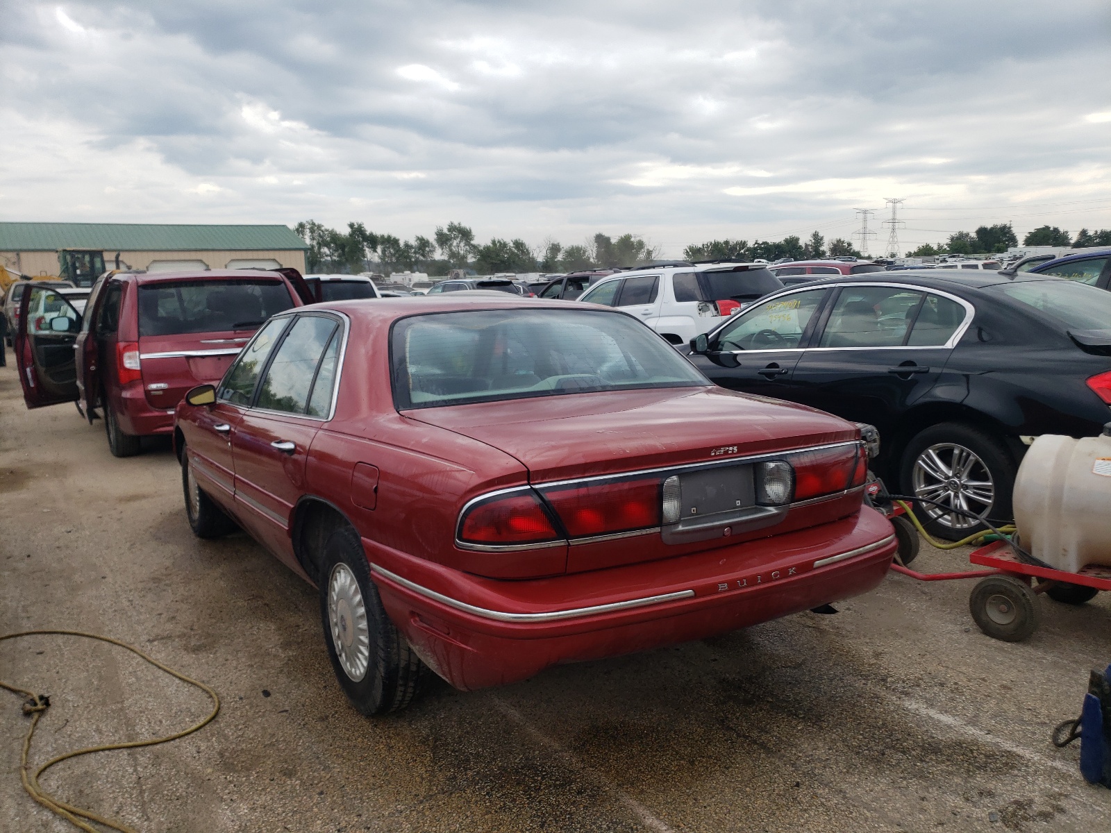 Photo 3 from auction – 1997 BUICK LESABRE LI with VIN 1G4HR52K7VH599262