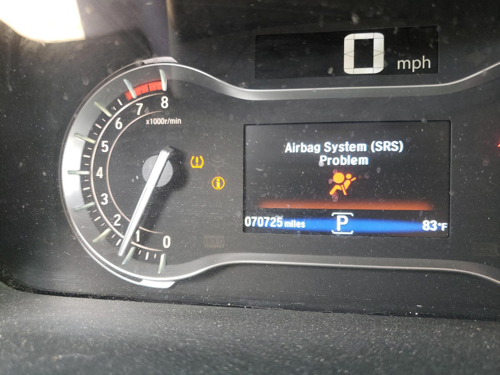 Photo 8 from auction – 2017 HONDA RIDGELINE with VIN 5FPYK3F49HB010197