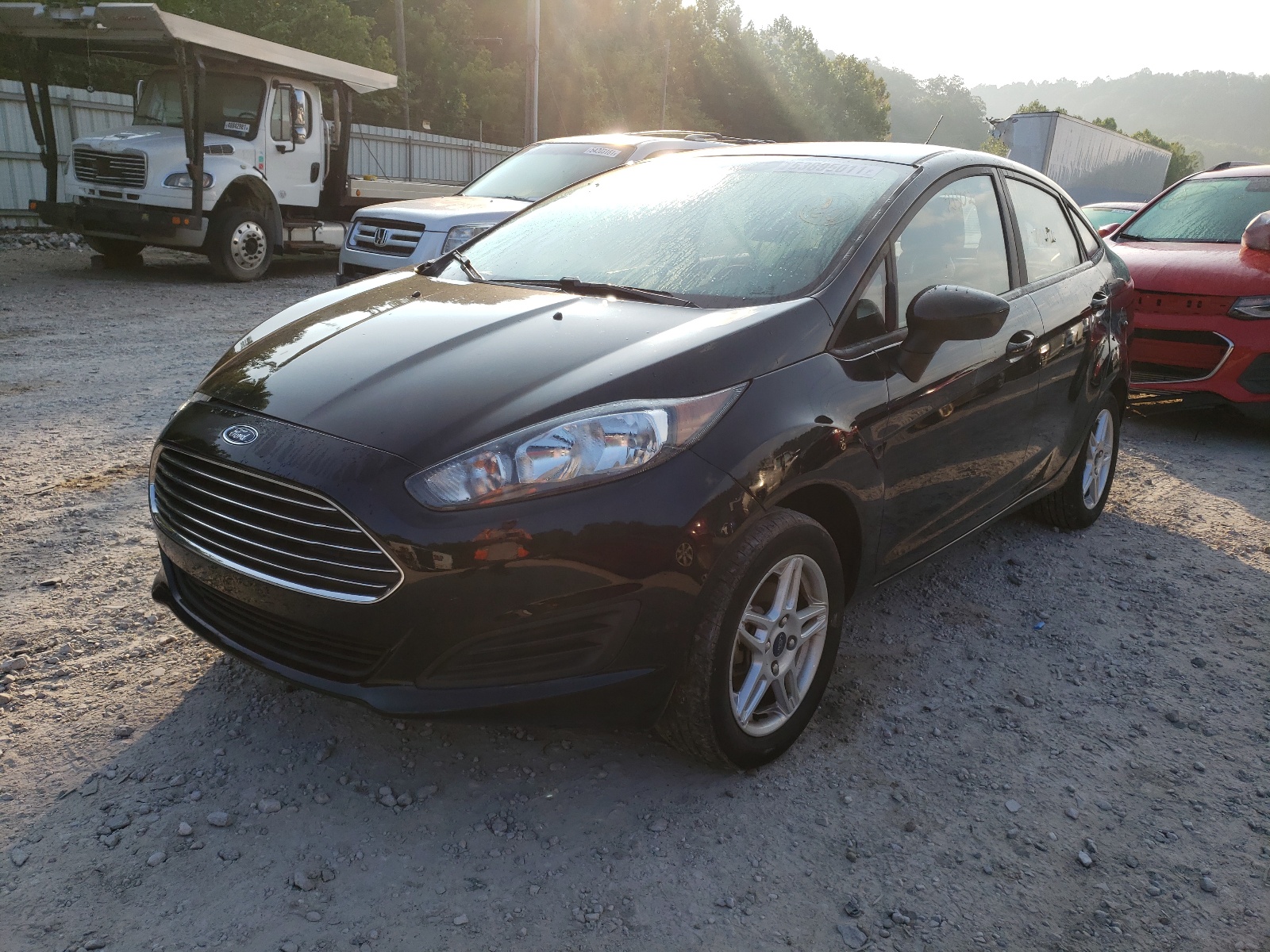 Photo 2 from auction – 2019 FORD FIESTA SE with VIN 3FADP4BJ9KM116328