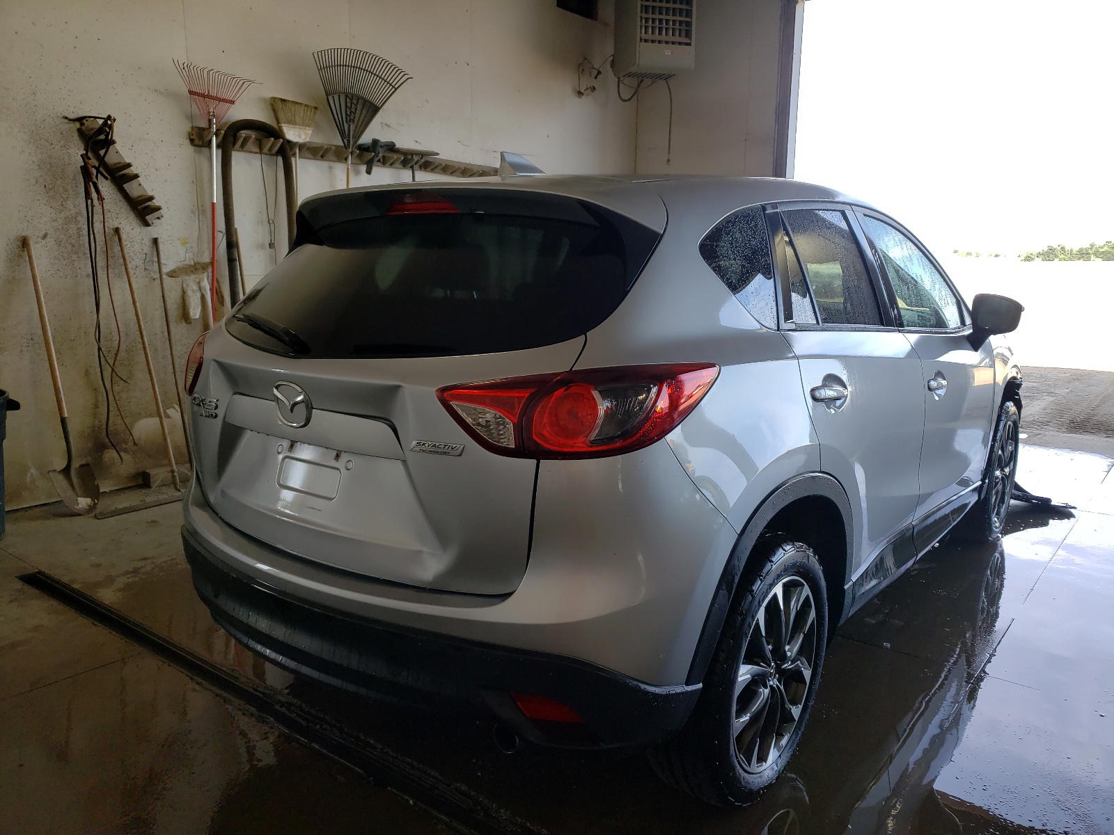 Photo 4 from auction – 2016 MAZDA CX-5 with VIN JM3KE4DY2G0824195