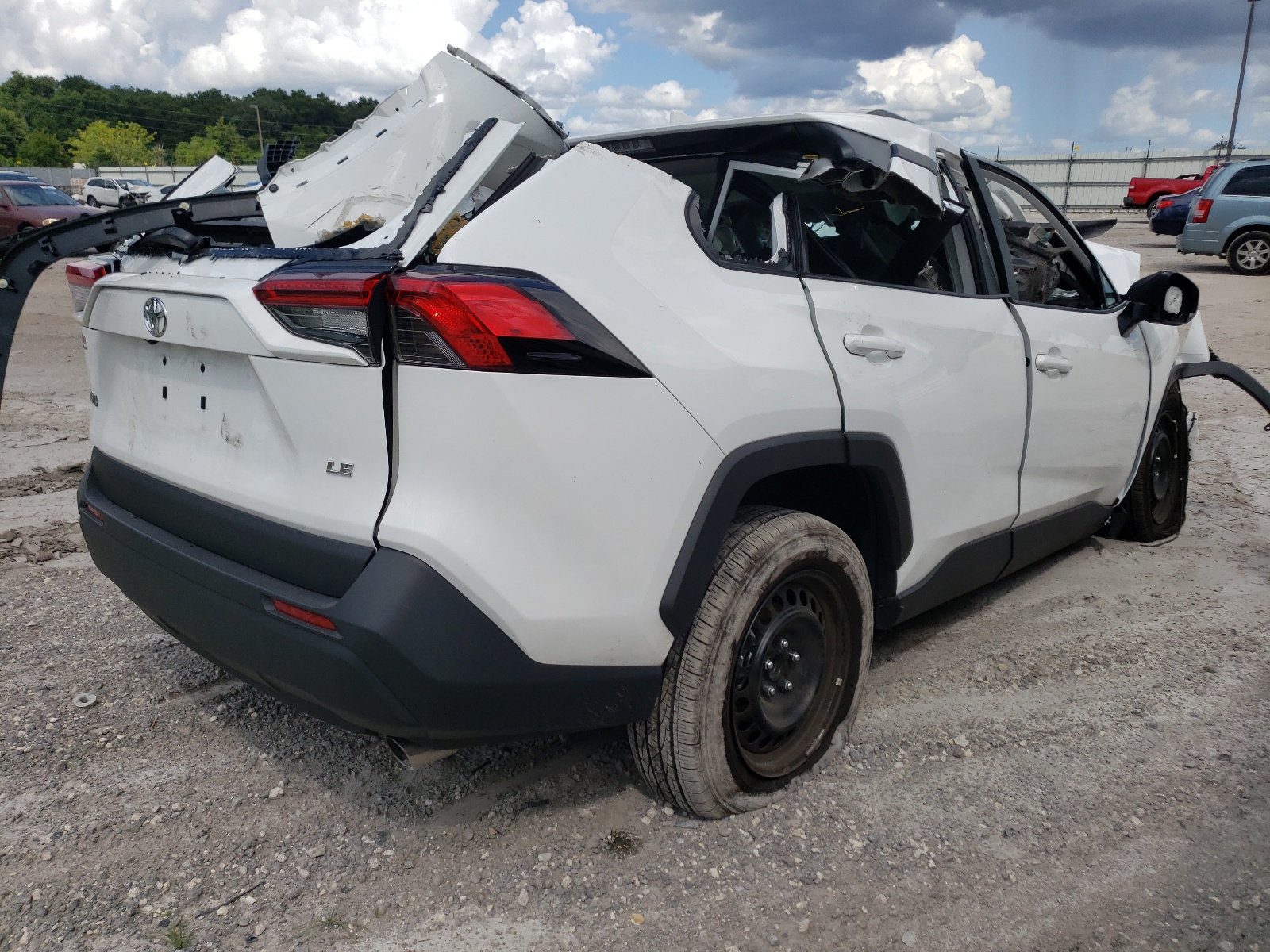 Photo 4 from auction – 2020 TOYOTA RAV4 LE with VIN 2T3H1RFV7LC078445