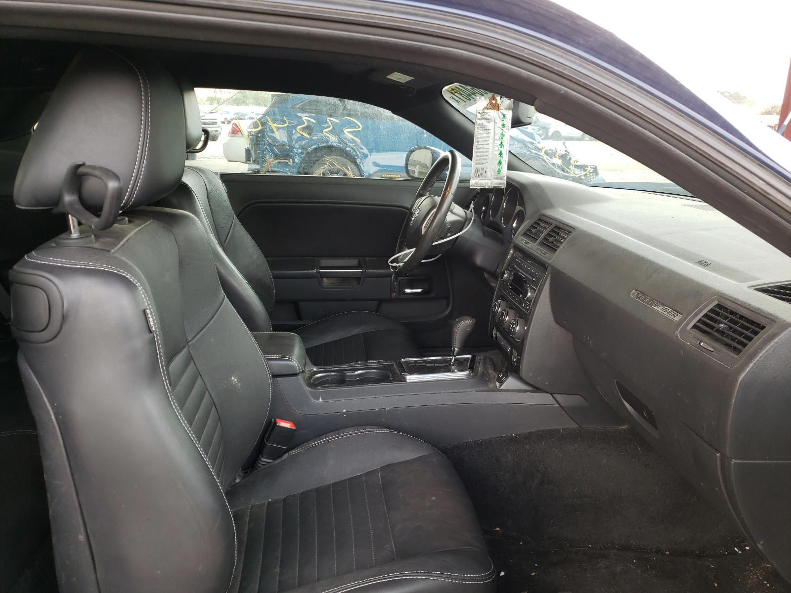 Photo 5 from auction – 2013 DODGE CHALLENGER with VIN 2C3CDYAG3DH674984