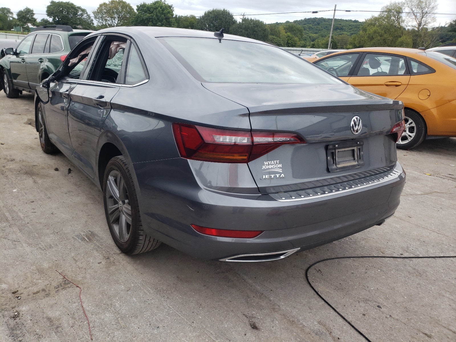 Photo 3 from auction – 2019 VOLKSWAGEN JETTA S with VIN 3VWCB7BU9KM270776