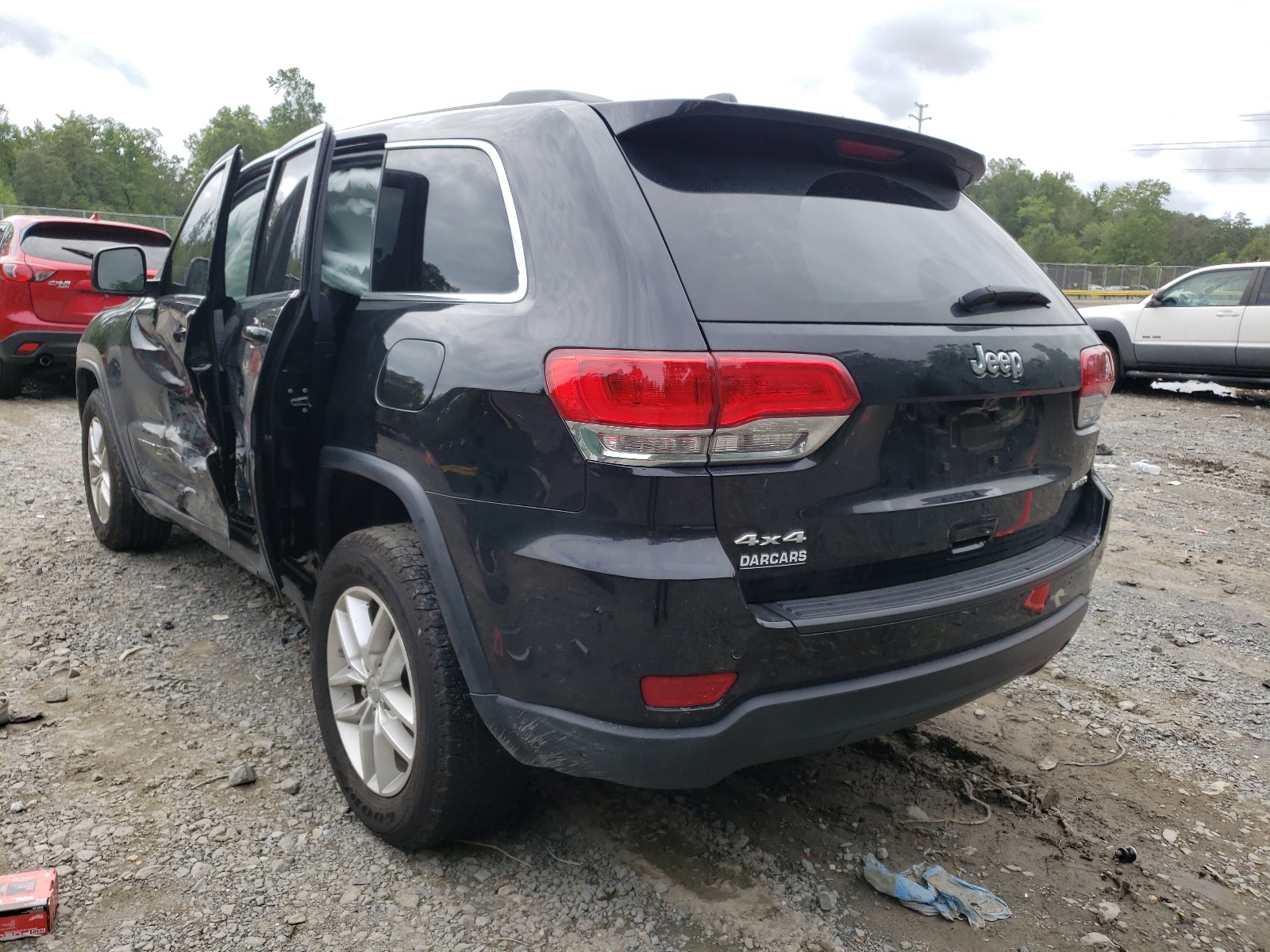 Photo 3 from auction – 2017 JEEP GRAND CHER with VIN 1C4RJFAGXHC962108