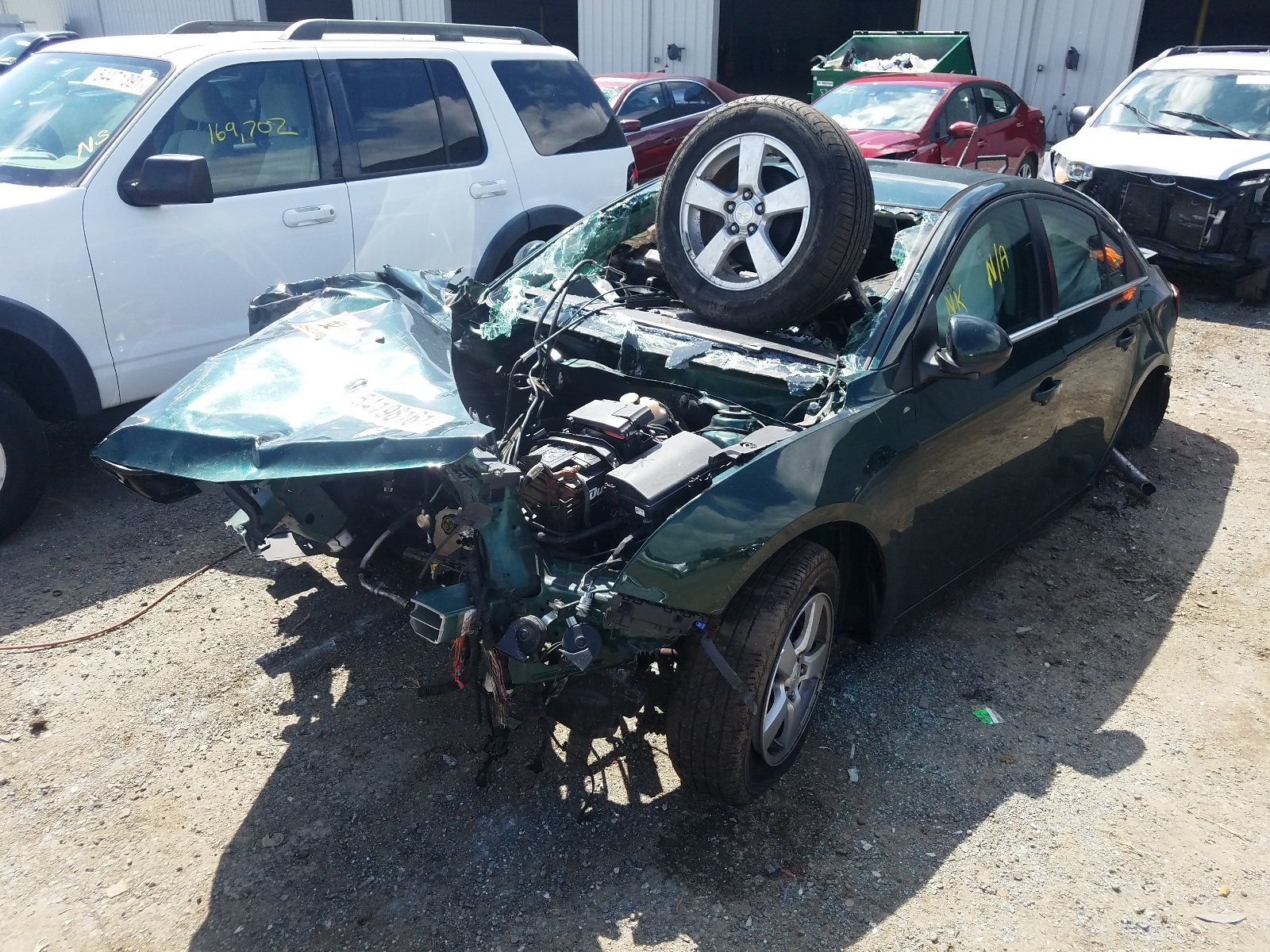 Photo 2 from auction – 2014 CHEVROLET CRUZE LT with VIN 1G1PC5SB1E7388137