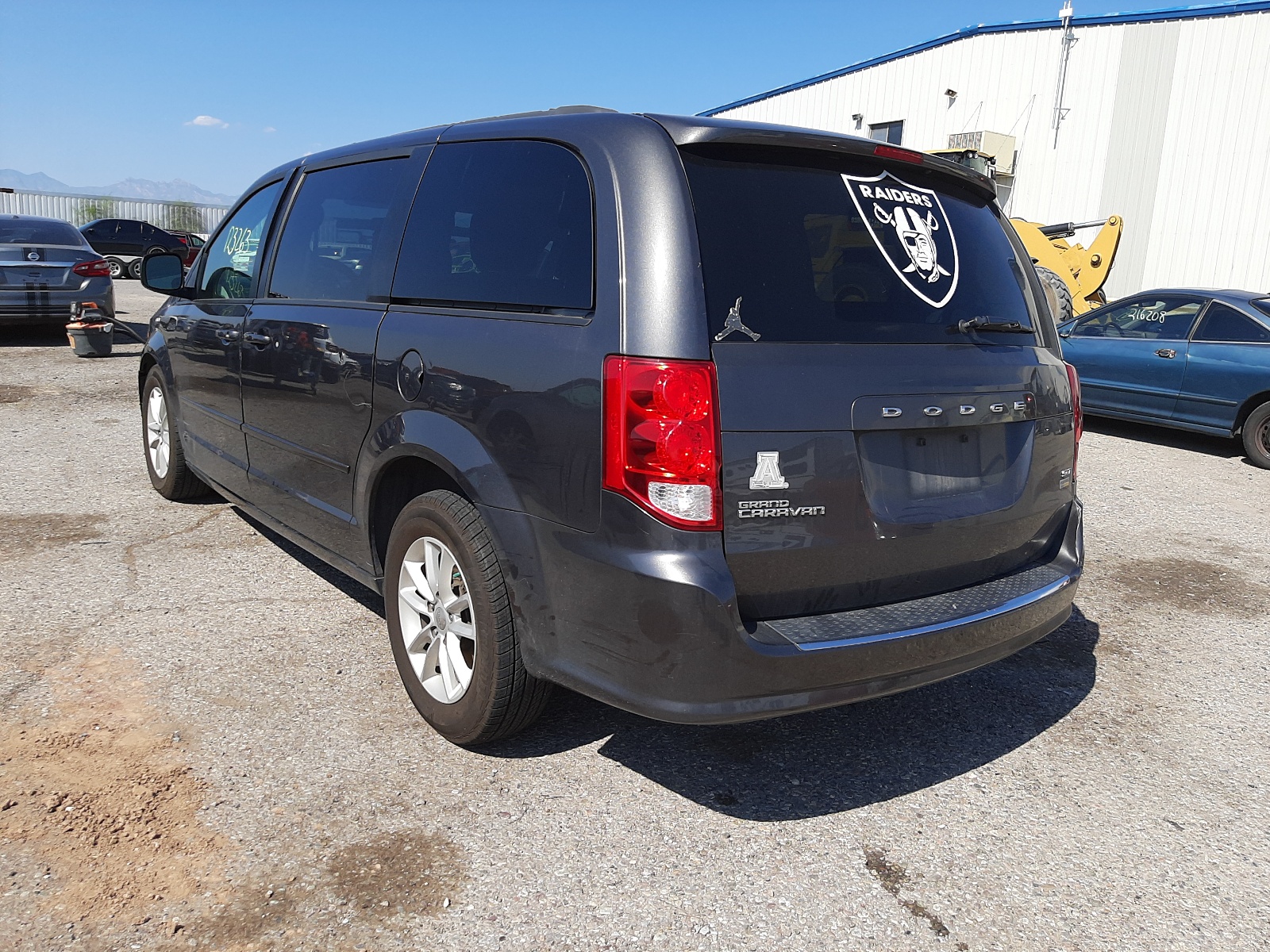 صورة رقم 3 من المزاد - 2016 DODGE GRAND CARA مع VIN 2C4RDGCGXGR362043