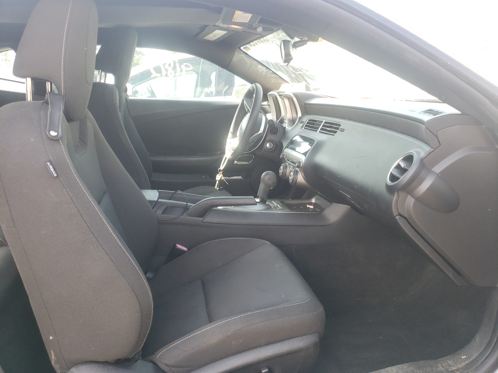 Photo 5 from auction – 2010 CHEVROLET CAMARO LT with VIN 2G1FB1EV3A9214785