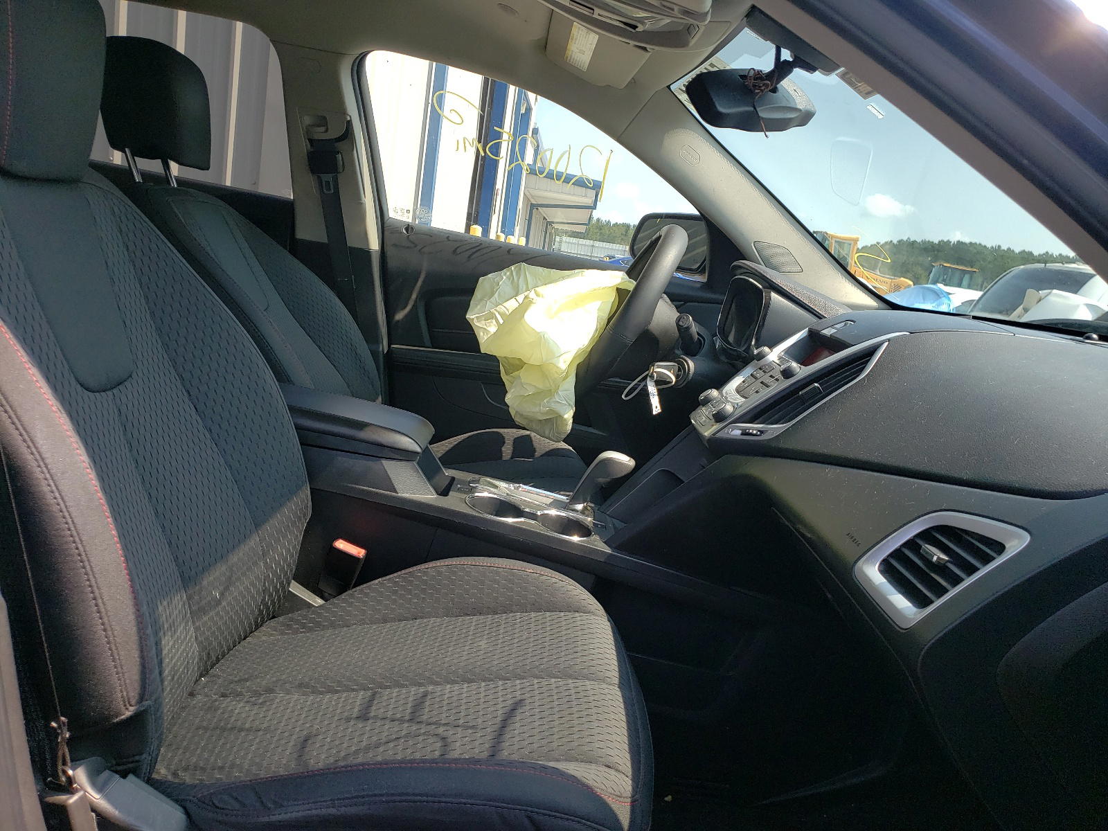 Photo 5 from auction – 2011 GMC TERRAIN SL with VIN 2CTALMEC1B6349429