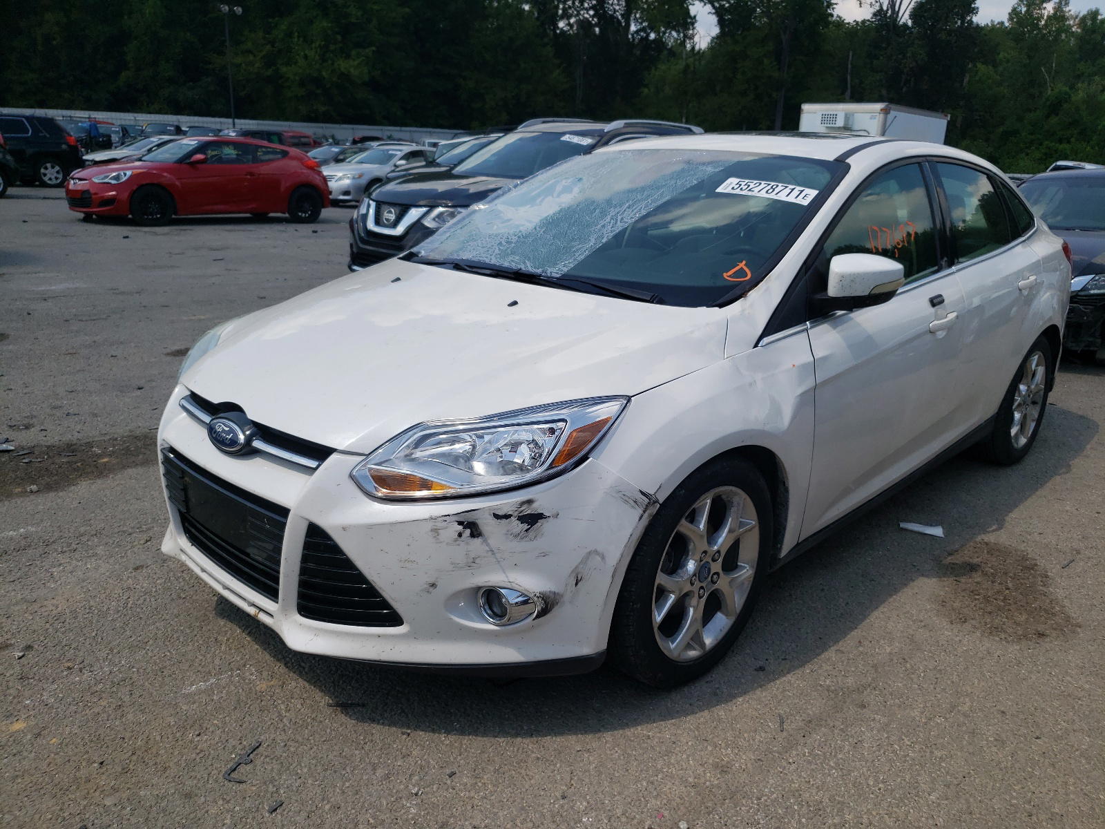 Photo 2 from auction – 2012 FORD FOCUS SEL with VIN 1FAHP3H22CL278011
