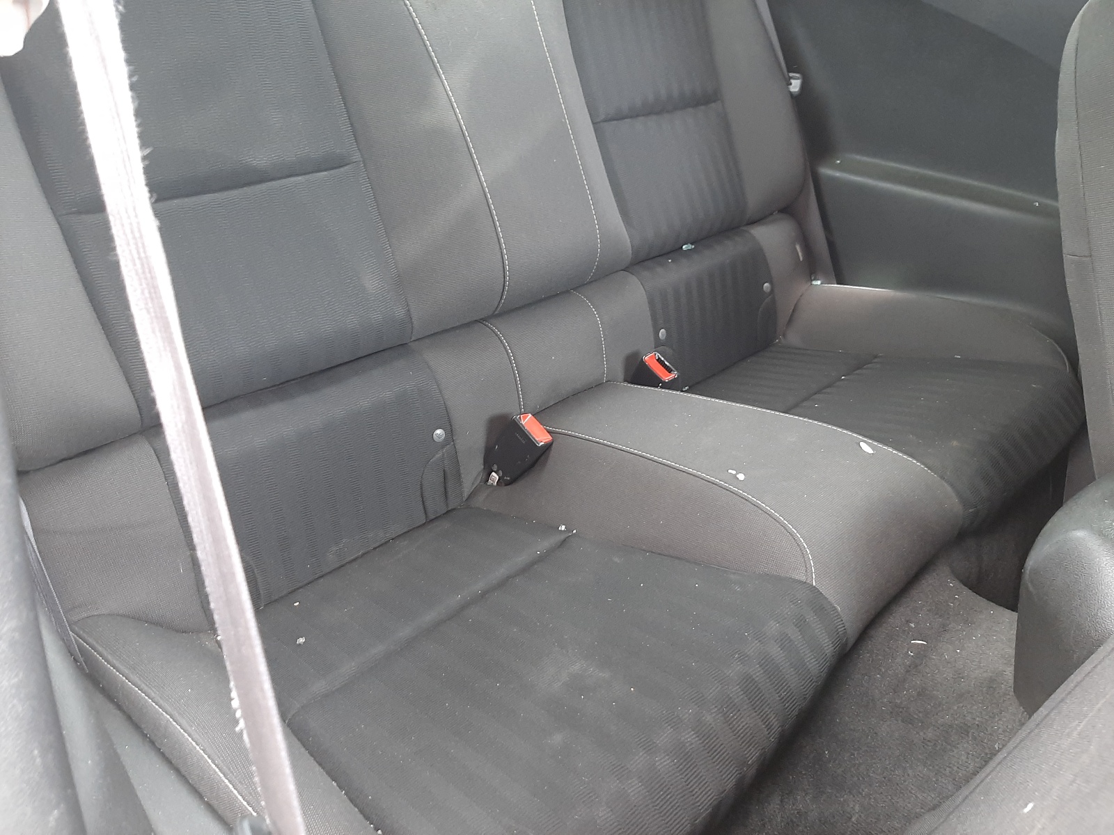 Photo 6 from auction – 2015 CHEVROLET CAMARO LS with VIN 2G1FB1E38F9242751