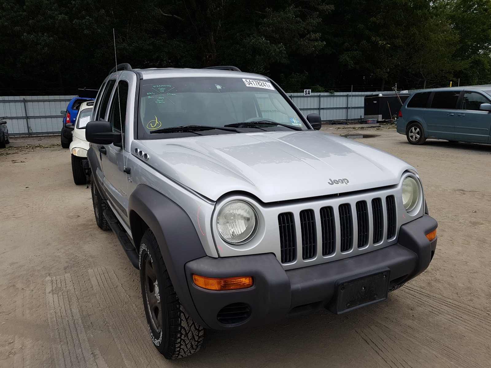 Photo 1 from auction – 2004 JEEP LIBERTY SP with VIN 1J4GL48KX4W203803