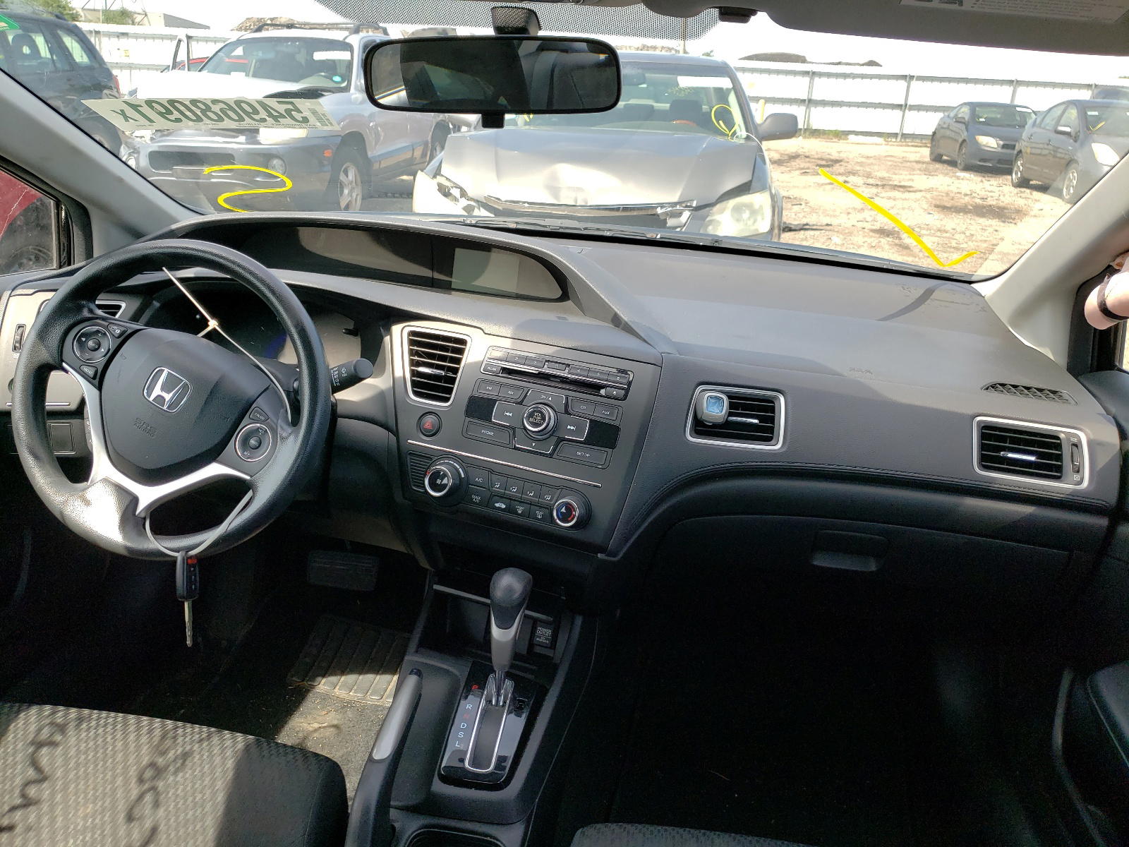 Photo 9 from auction – 2014 HONDA CIVIC LX with VIN 19XFB2F53EE050912