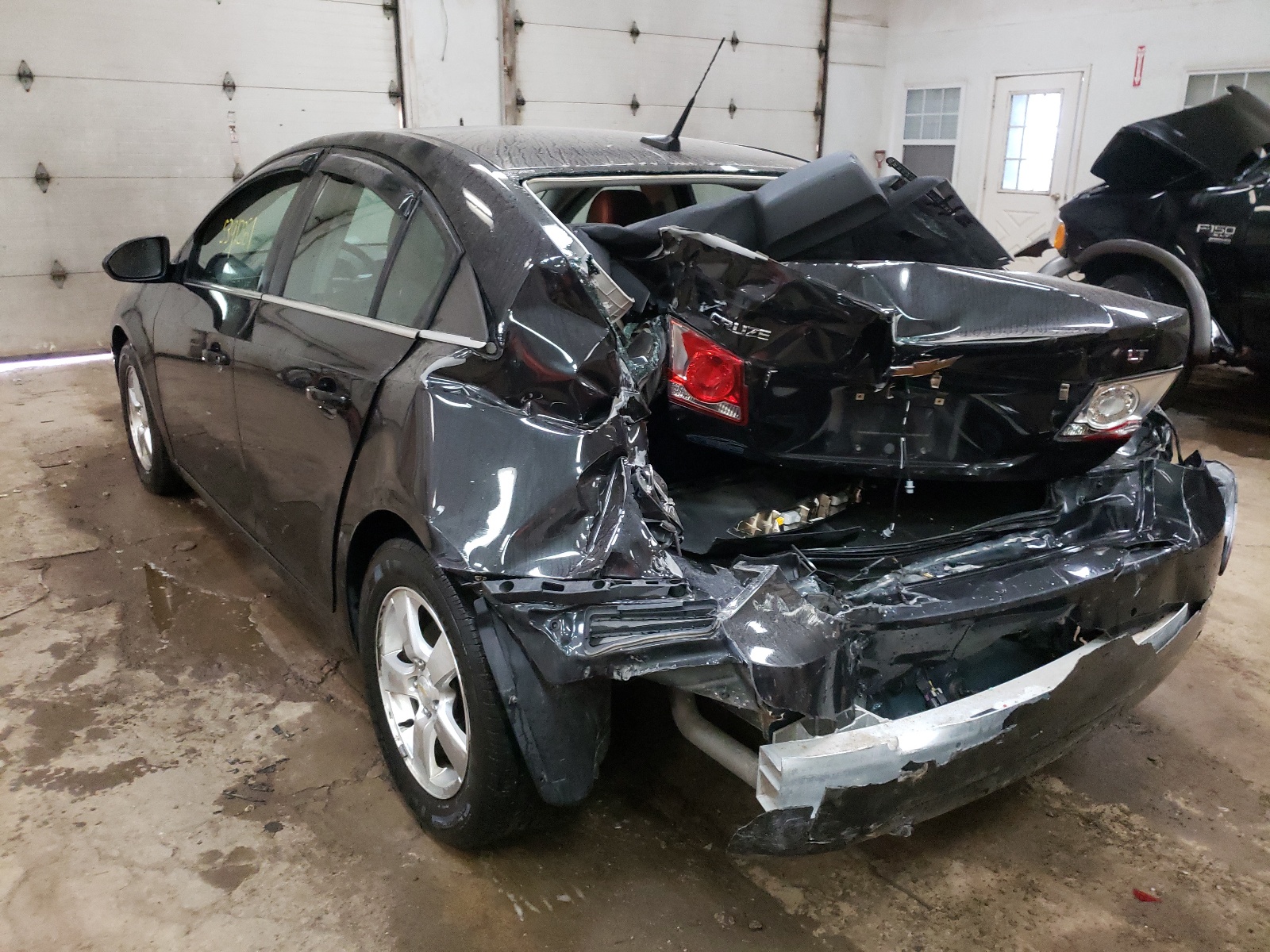 Photo 3 from auction – 2011 CHEVROLET CRUZE LT with VIN 1G1PG5S93B7130571