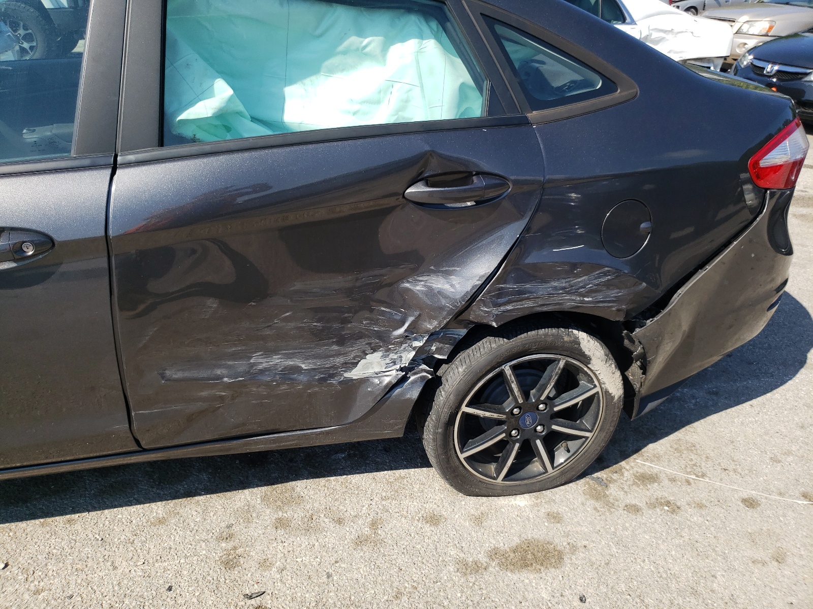 Photo 9 from auction – 2017 FORD FIESTA SE with VIN 3FADP4BJ6HM167942