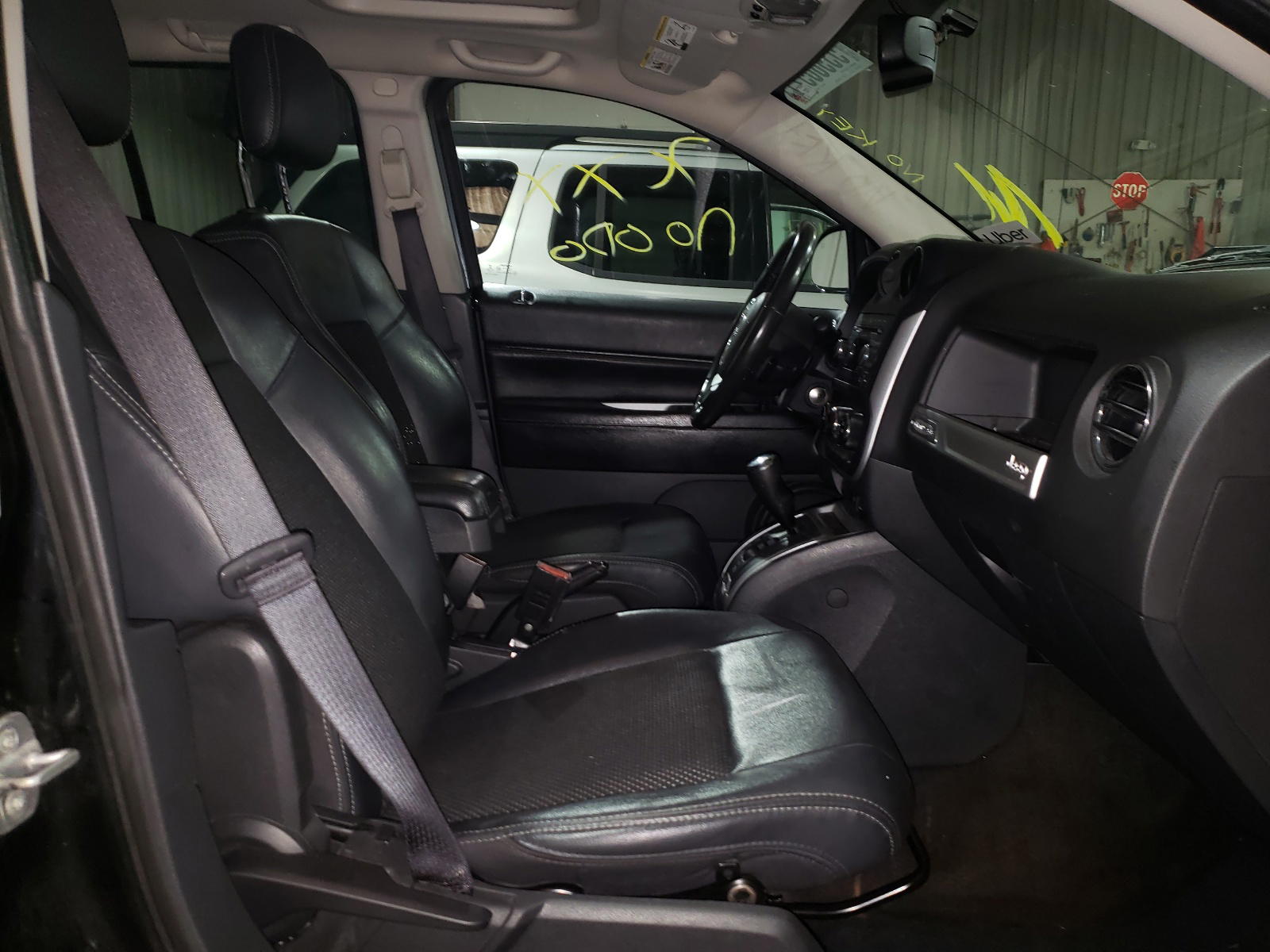 Photo 5 from auction – 2014 JEEP COMPASS LA with VIN 1C4NJDEB0ED600280