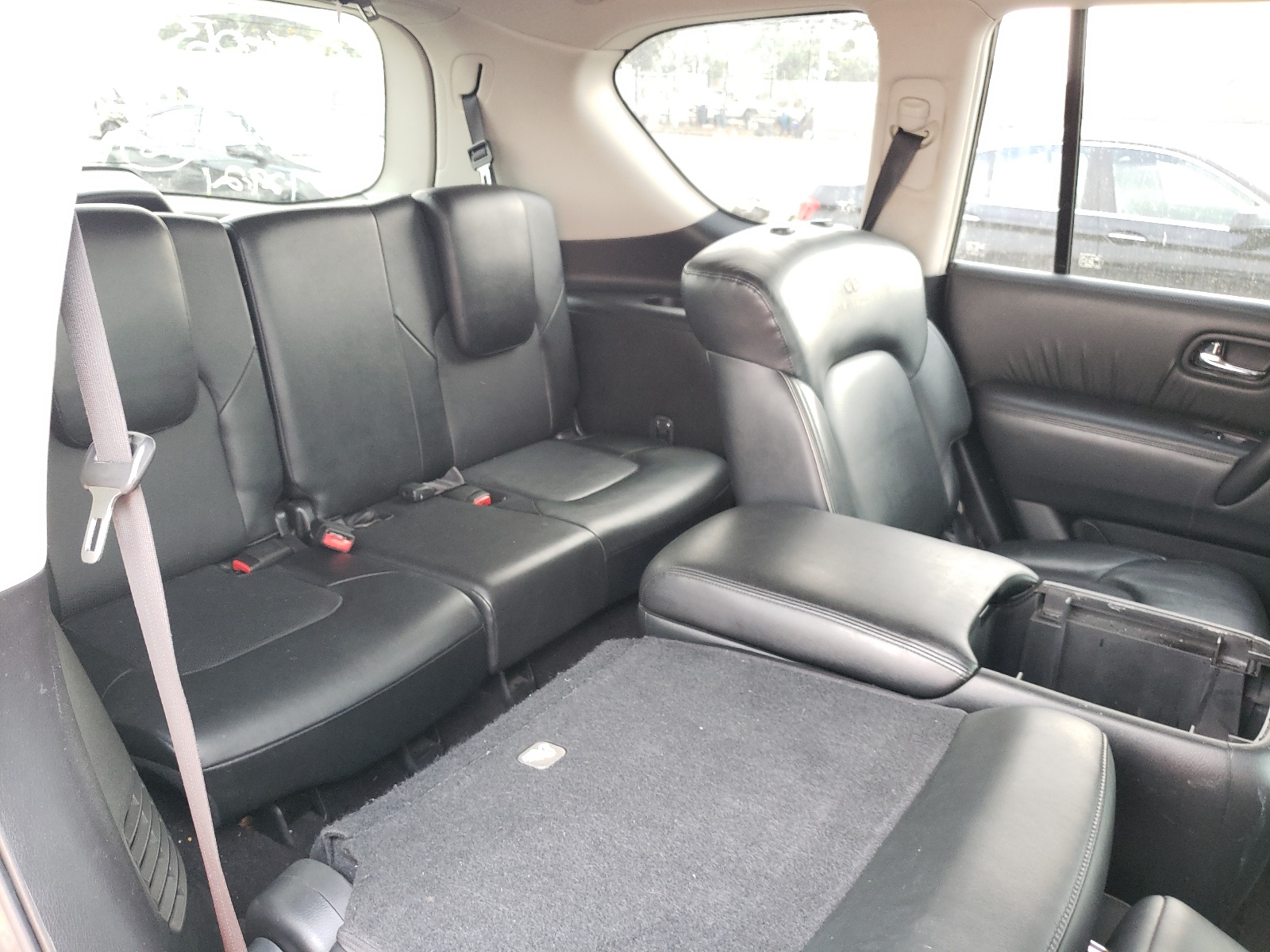 Photo 9 from auction – 2013 INFINITI QX56 with VIN JN8AZ2NF5D9531283