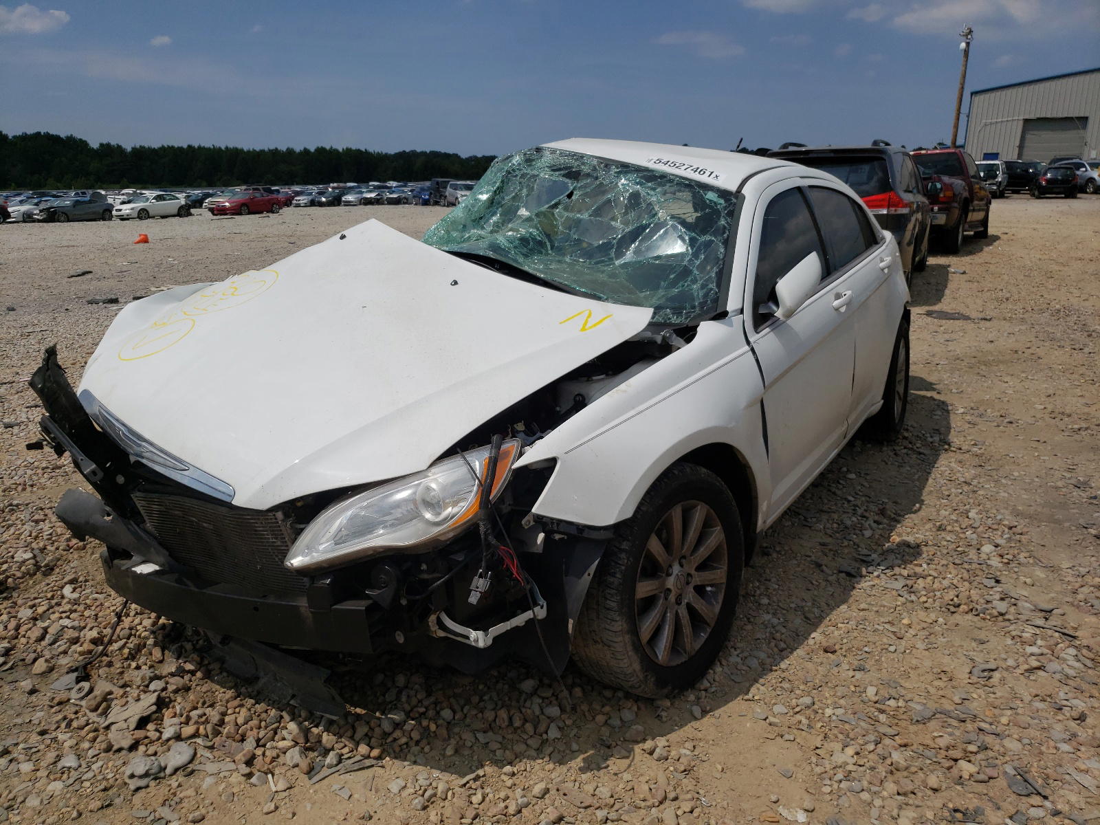 Photo 2 from auction – 2013 CHRYSLER 200 TOURIN with VIN 1C3CCBBG8DN635359