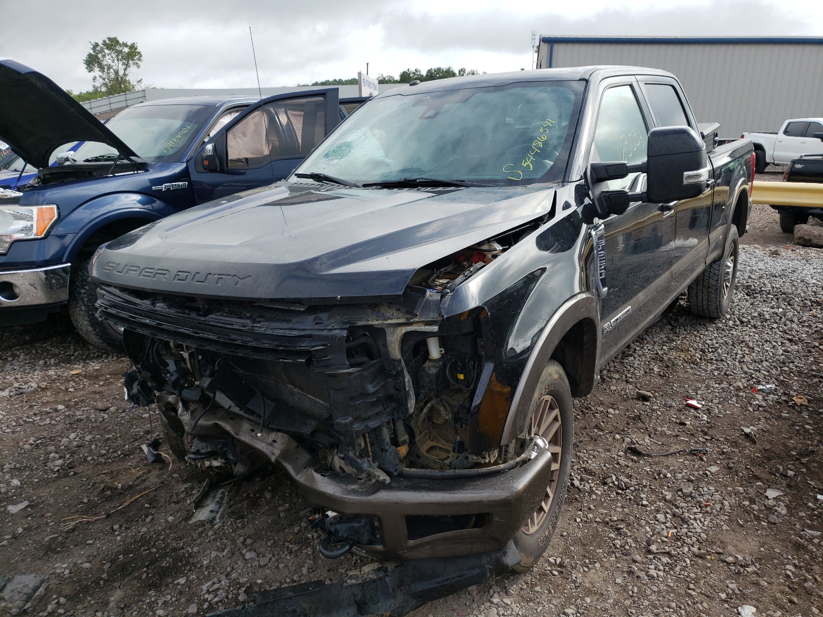 Photo 2 from auction – 2017 FORD F250 SUPER with VIN 1FT7W2BT2HEC38172