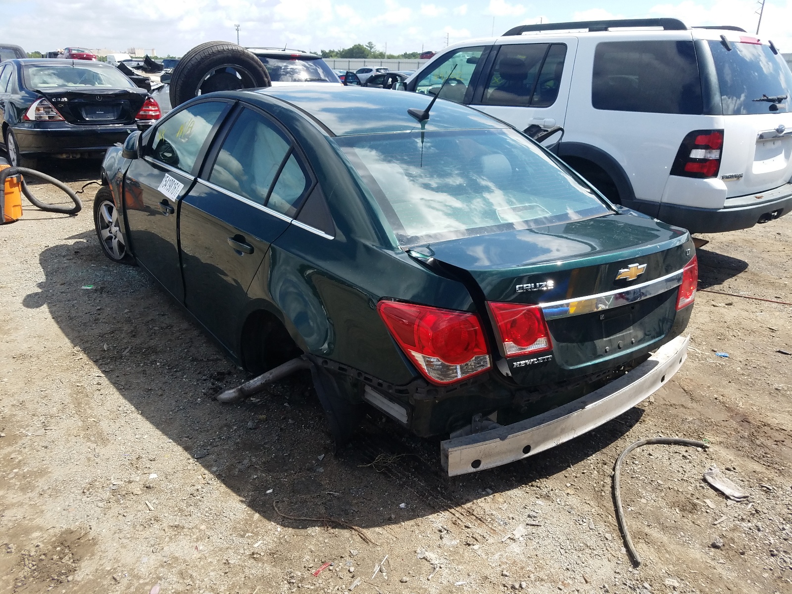 Photo 3 from auction – 2014 CHEVROLET CRUZE LT with VIN 1G1PC5SB1E7388137