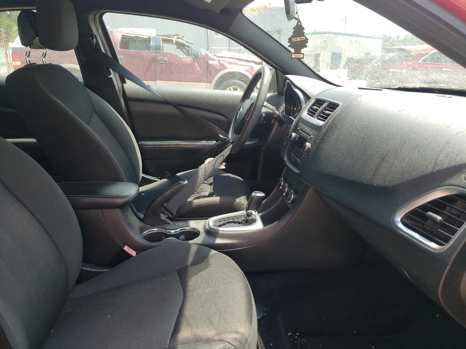 Photo 5 from auction – 2013 DODGE AVENGER SE with VIN 1C3CDZAB3DN618626