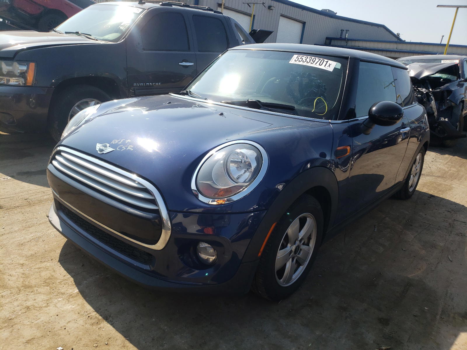 Photo 2 from auction – 2014 MINI COOPER with VIN WMWXM5C54ET971805