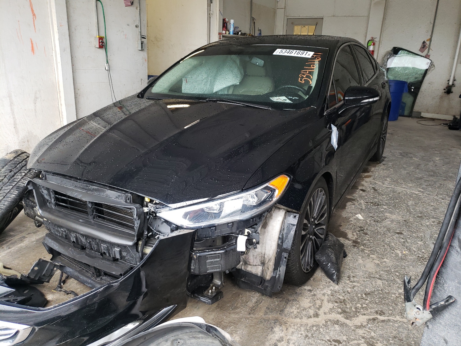 Photo 2 from auction – 2017 FORD FUSION SE with VIN 3FA6P0H98HR198319