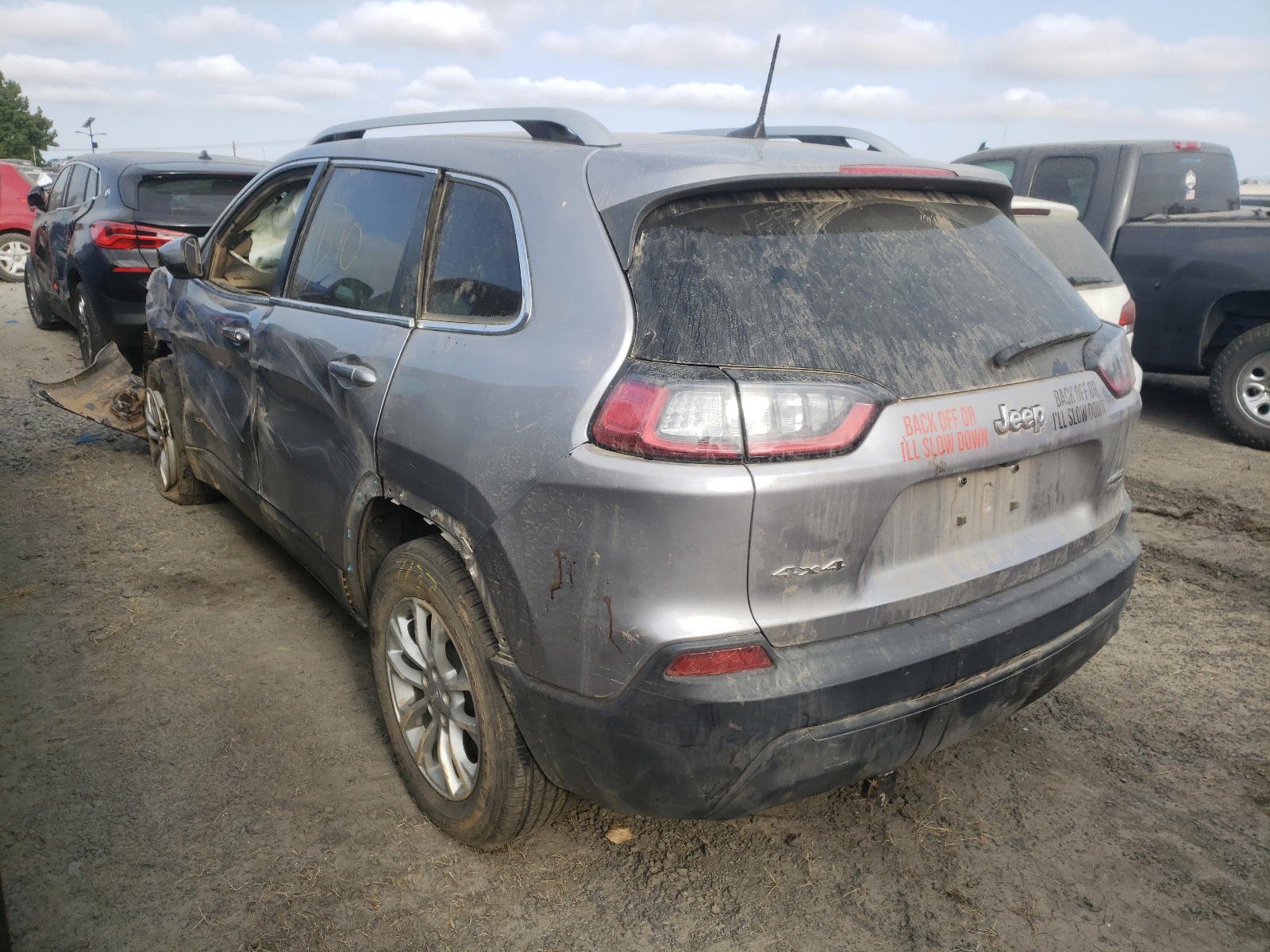 Photo 3 from auction – 2019 JEEP CHEROKEE with VIN 1C4PJMCBXKD453800