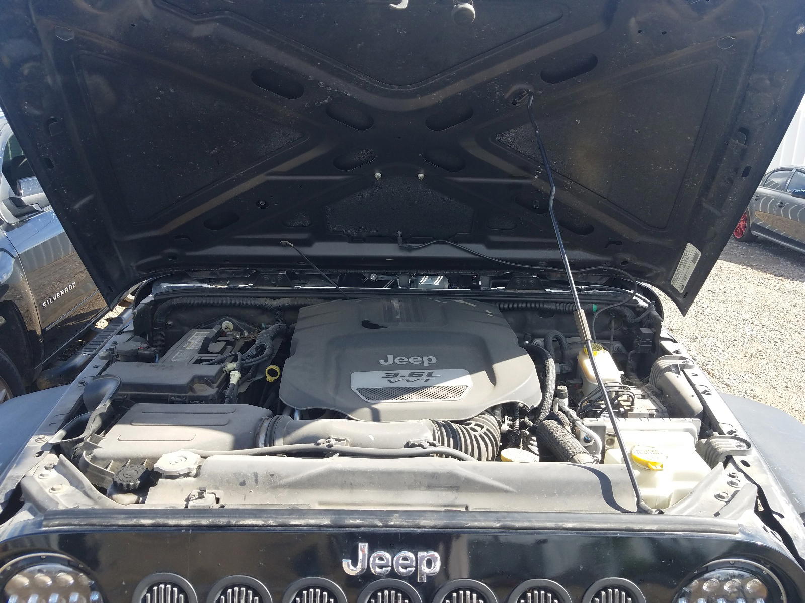 Photo 7 from auction – 2012 JEEP WRANGLER U with VIN 1C4BJWDG9CL113285