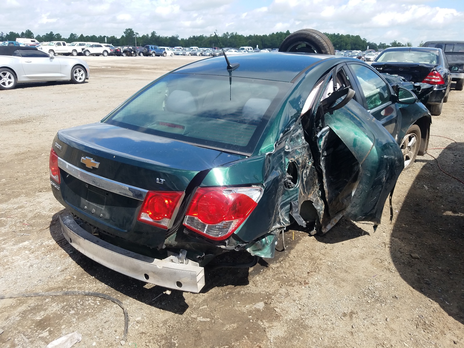 Photo 4 from auction – 2014 CHEVROLET CRUZE LT with VIN 1G1PC5SB1E7388137
