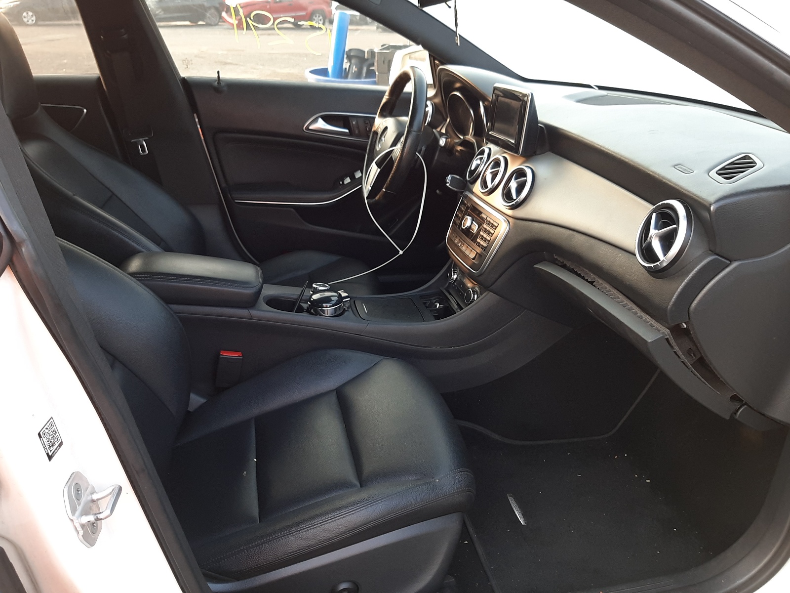 Photo 18 from auction – 2014 MERCEDES-BENZ CLA 250 with VIN WDDSJ4EB3EN156931
