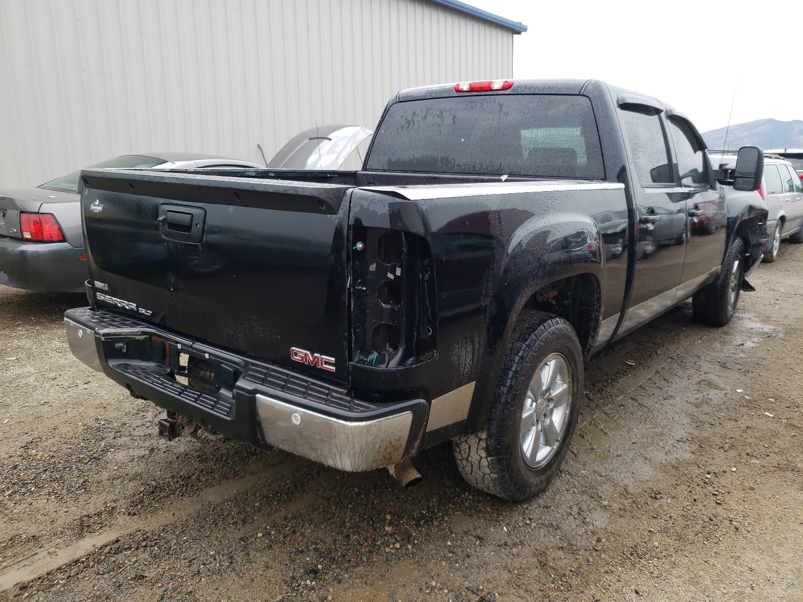 Photo 4 from auction – 2011 GMC SIERRA K15 with VIN 3GTP2WE36BG165452