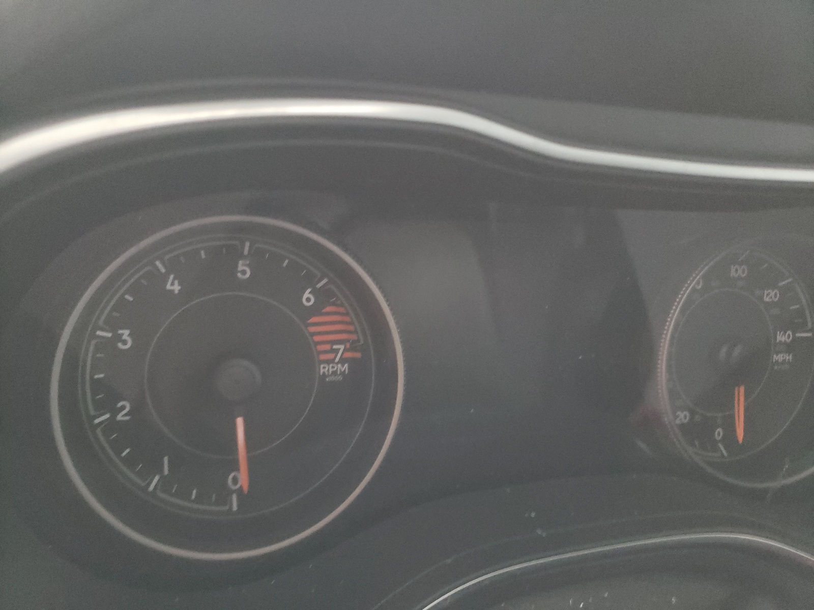 Photo 8 from auction – 2019 JEEP CHEROKEE L with VIN 1C4PJLDB7KD325667