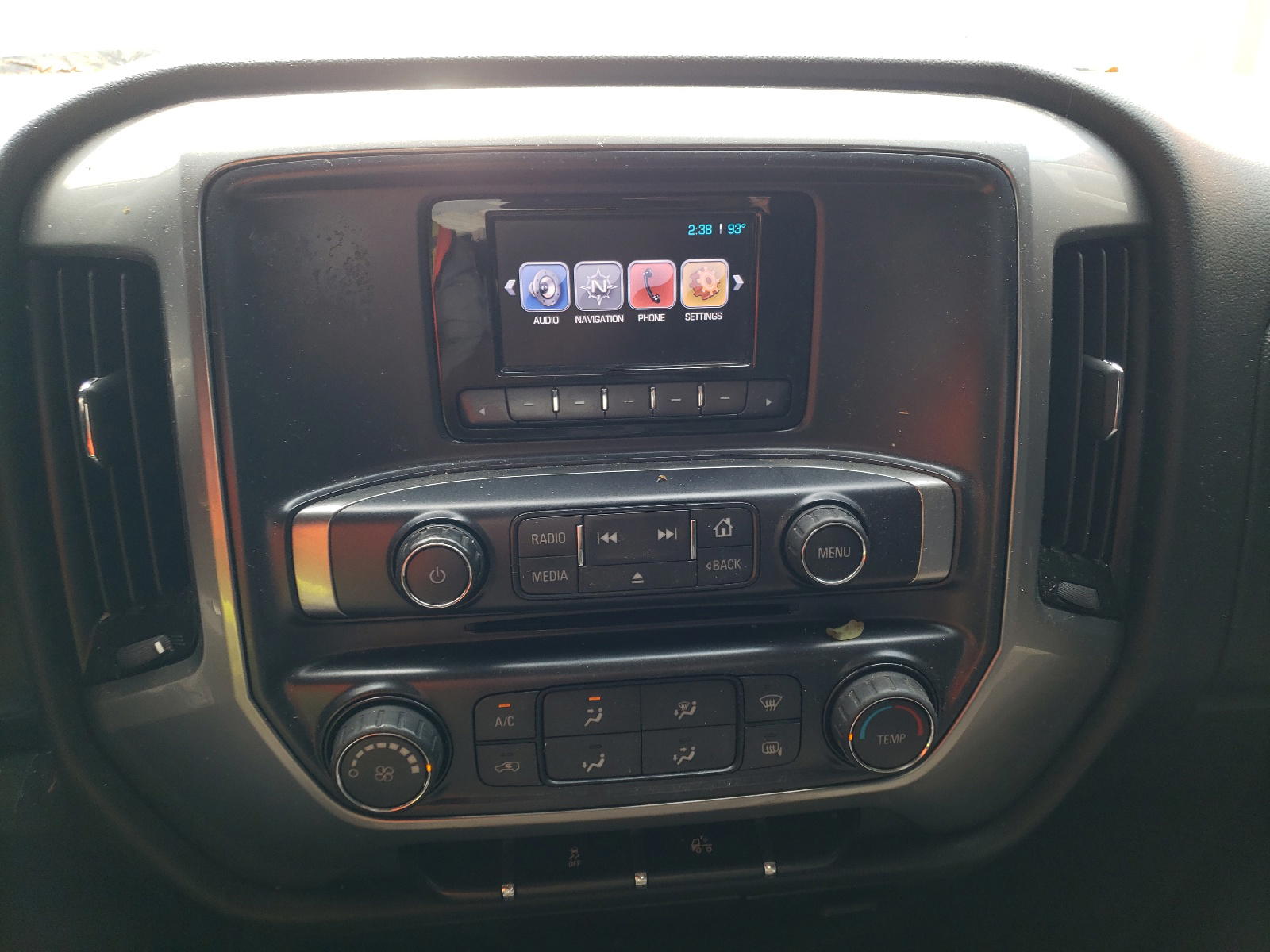 Photo 9 from auction – 2014 CHEVROLET SILVERADO with VIN 3GCUKREC3EG195601