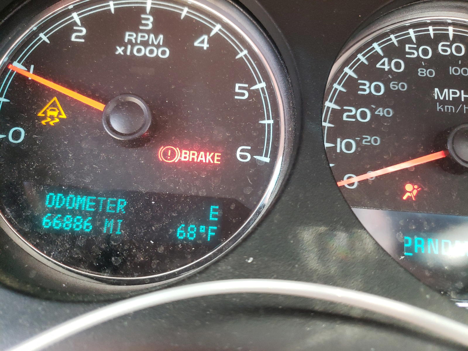 Photo 8 from auction – 2011 CHEVROLET SUBURBAN K with VIN 1GNWKLEG5BR366554