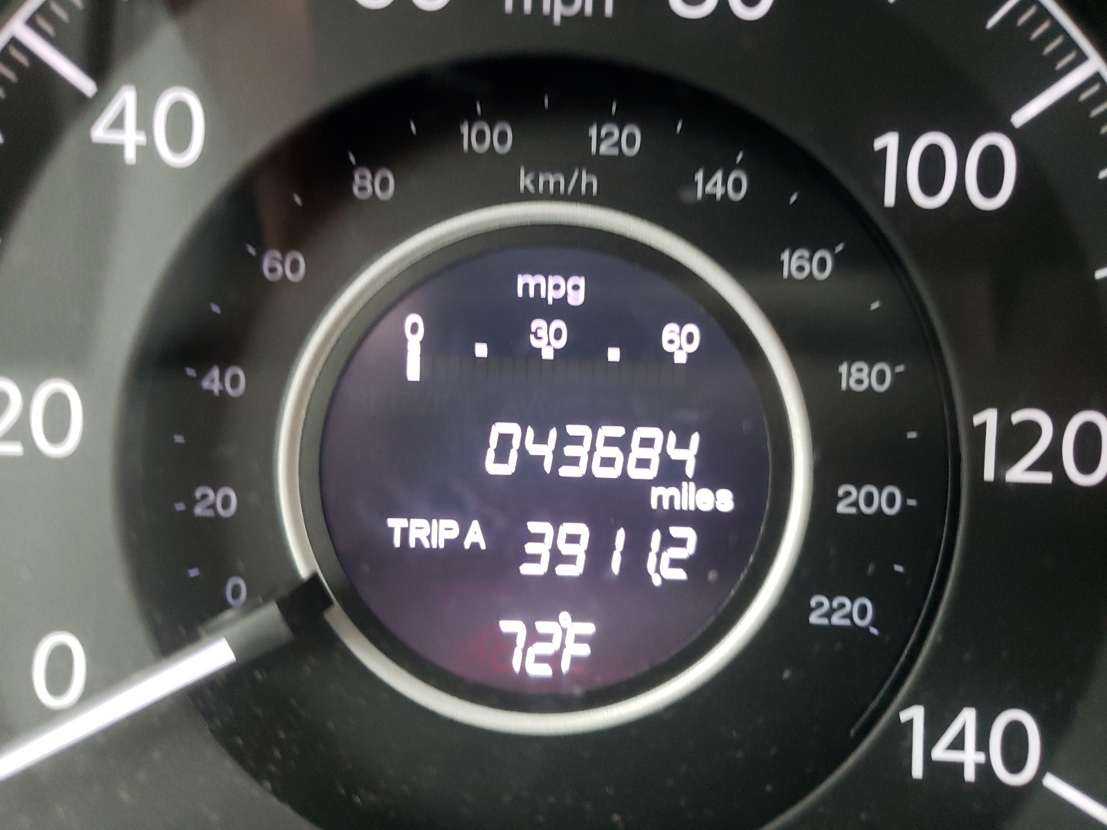 Photo 8 from auction – 2015 HONDA CR-V EX with VIN 2HKRM4H51FH611850