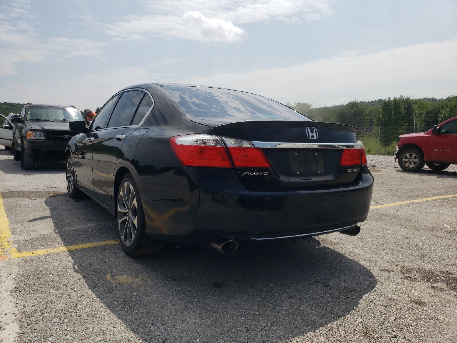 Photo 3 from auction – 2014 HONDA ACCORD SPO with VIN 1HGCR2F56EA099220