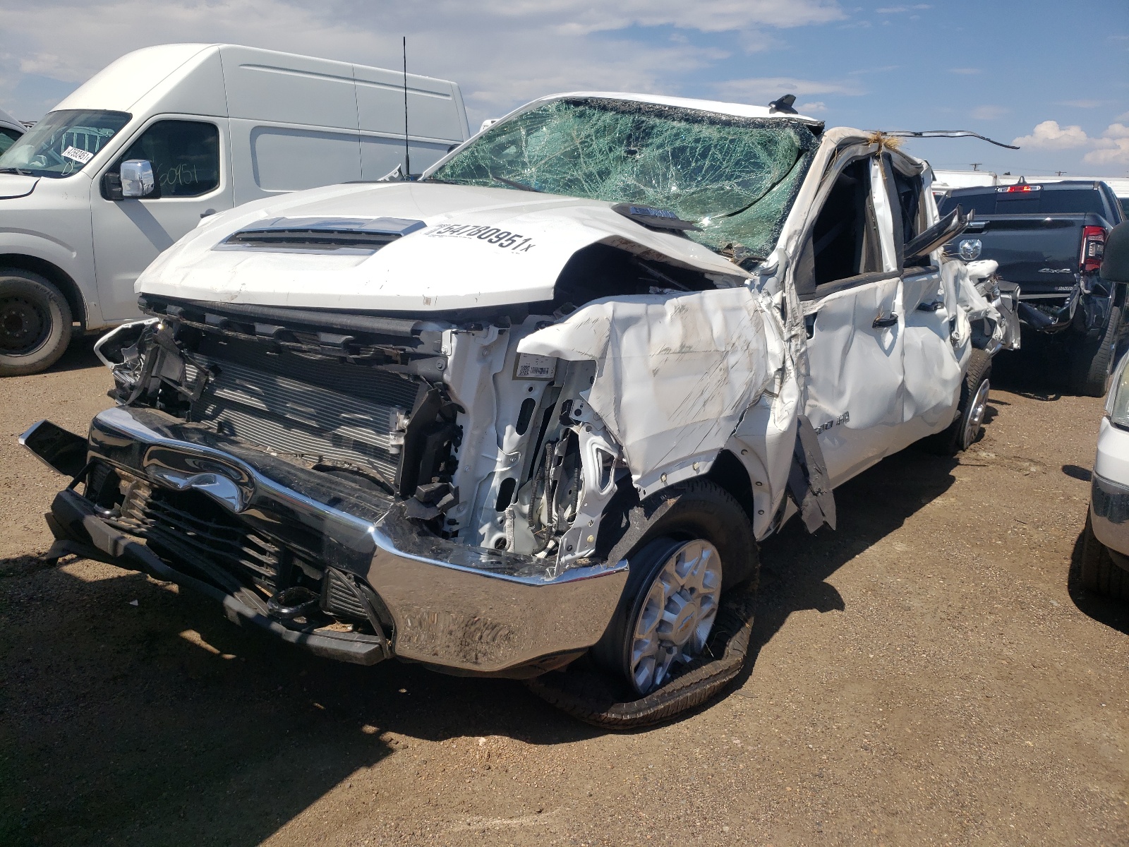 Photo 2 from auction – 2021 CHEVROLET SILVERADO with VIN 1GC1YNEY1MF264162