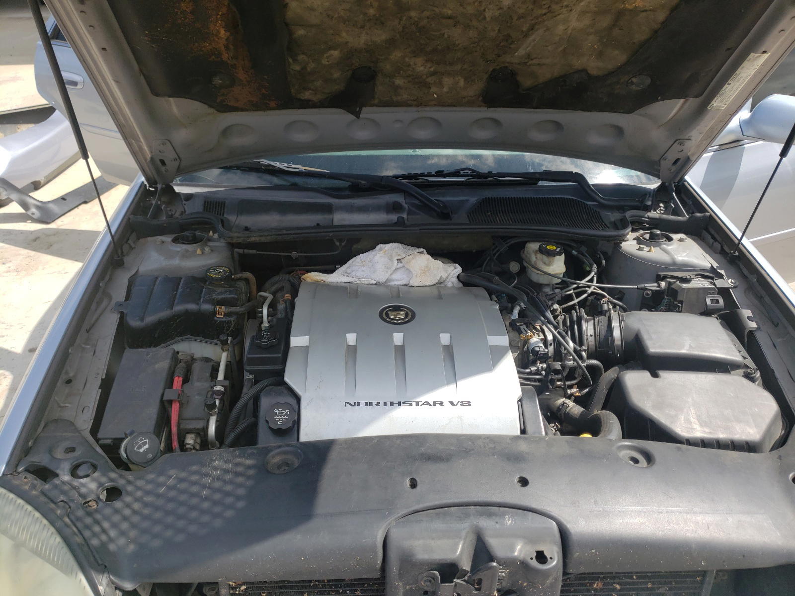 Photo 7 from auction – 2005 CADILLAC DEVILLE with VIN 1G6KD54Y95U213641
