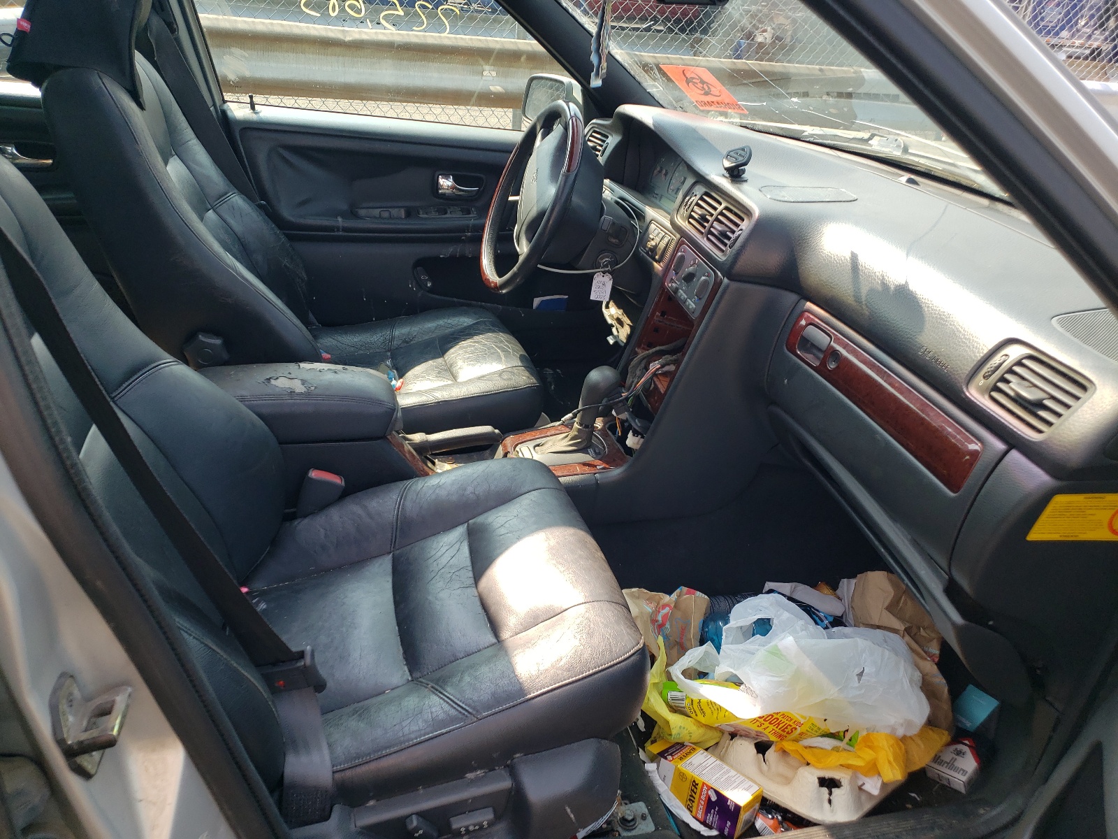 Photo 5 from auction – 2000 VOLVO XC70 with VIN YV1LZ56D0Y2720760