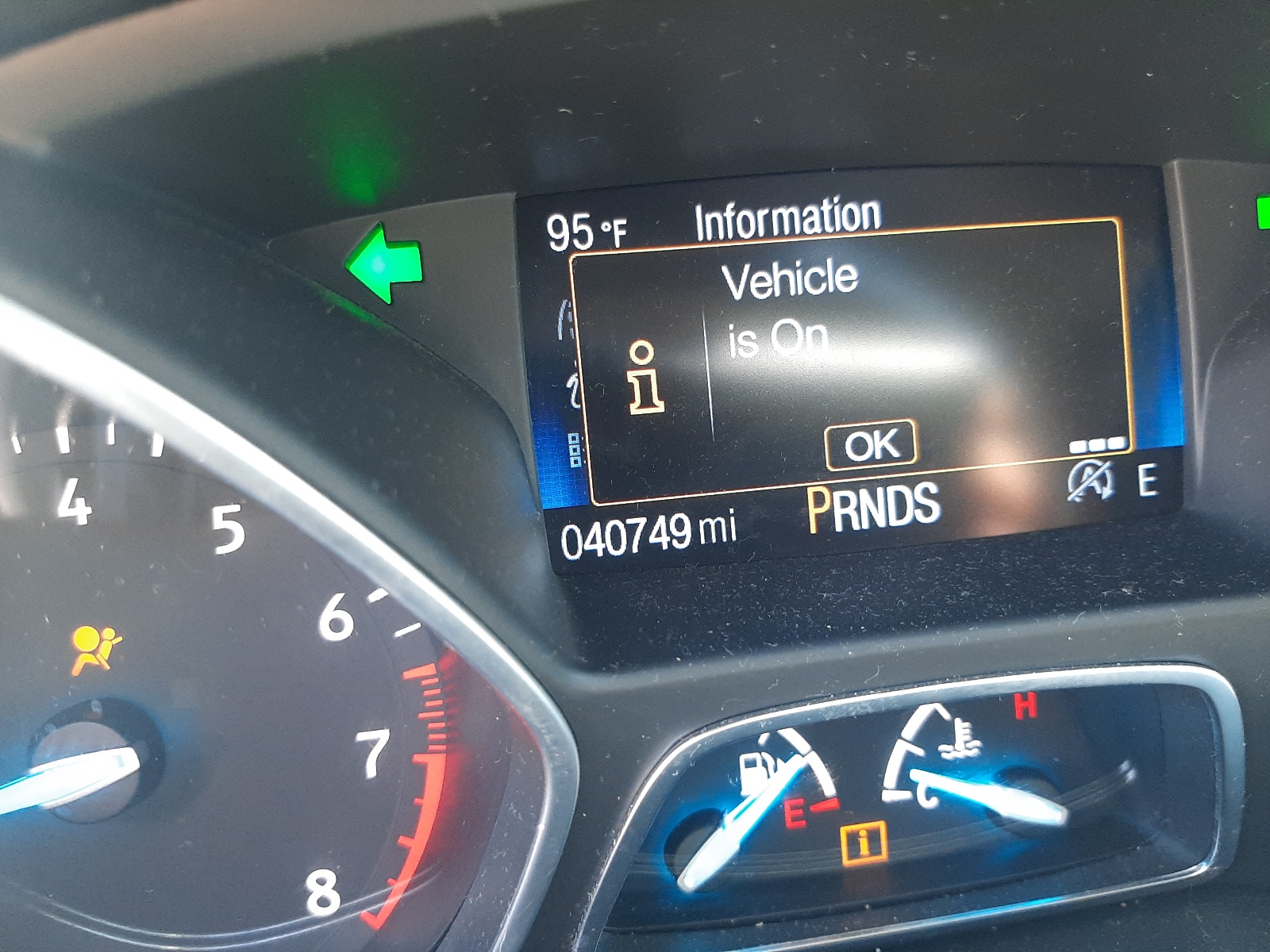 Photo 8 from auction – 2019 FORD ESCAPE SE with VIN 1FMCU0GD7KUB29466