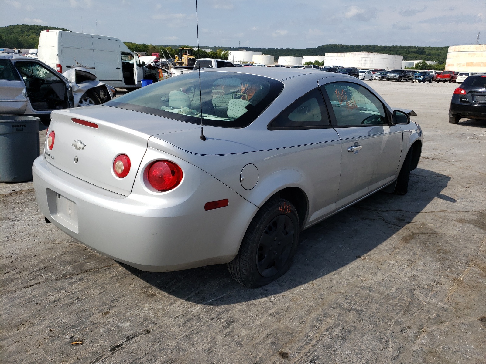 Photo 4 from auction – 2007 CHEVROLET COBALT LS with VIN 1G1AK15FX77386244