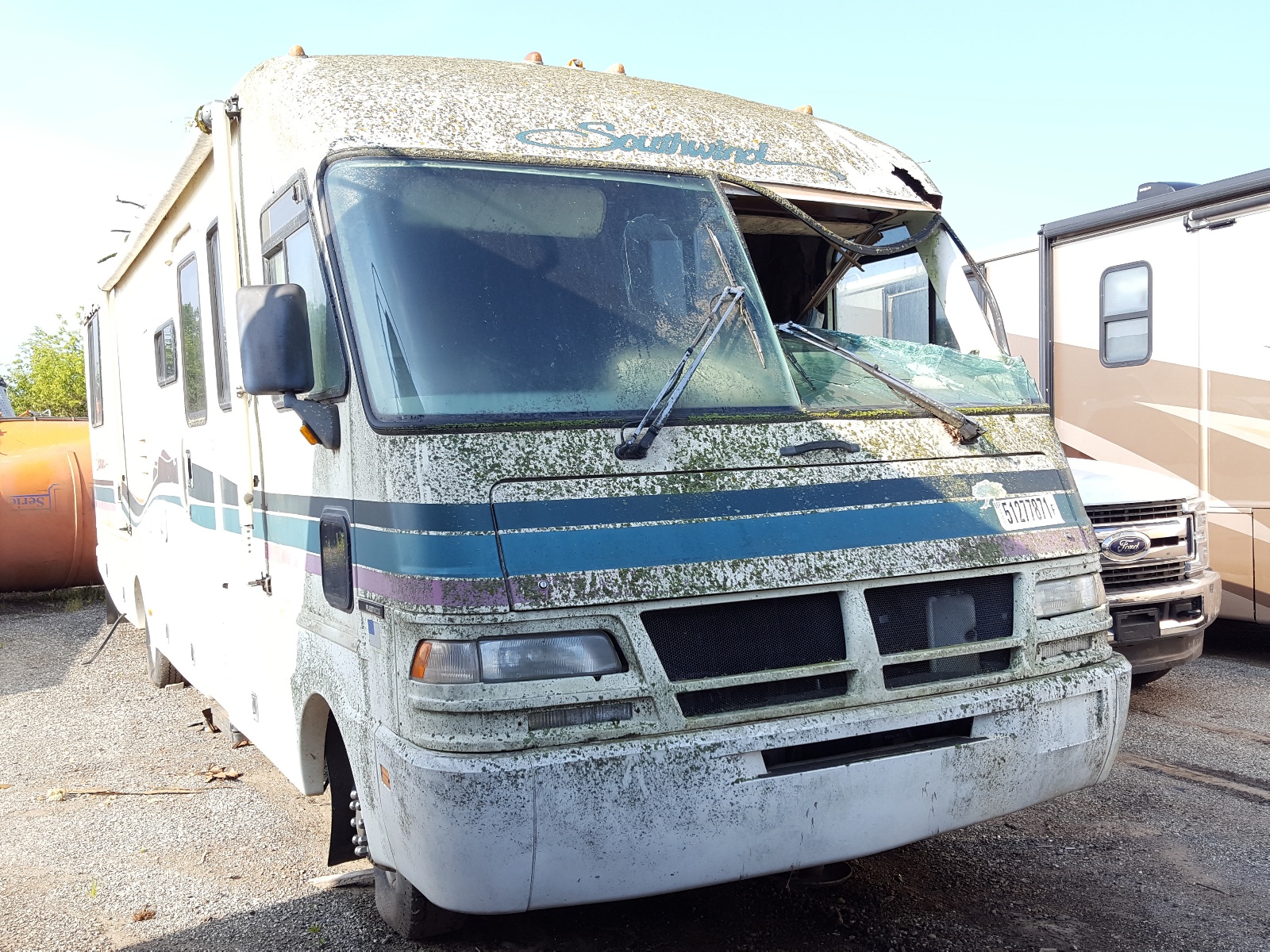 Photo 1 from auction – 1995 FLEETWOOD SOUTHWIND with VIN 3FCMF53G3RJB10039