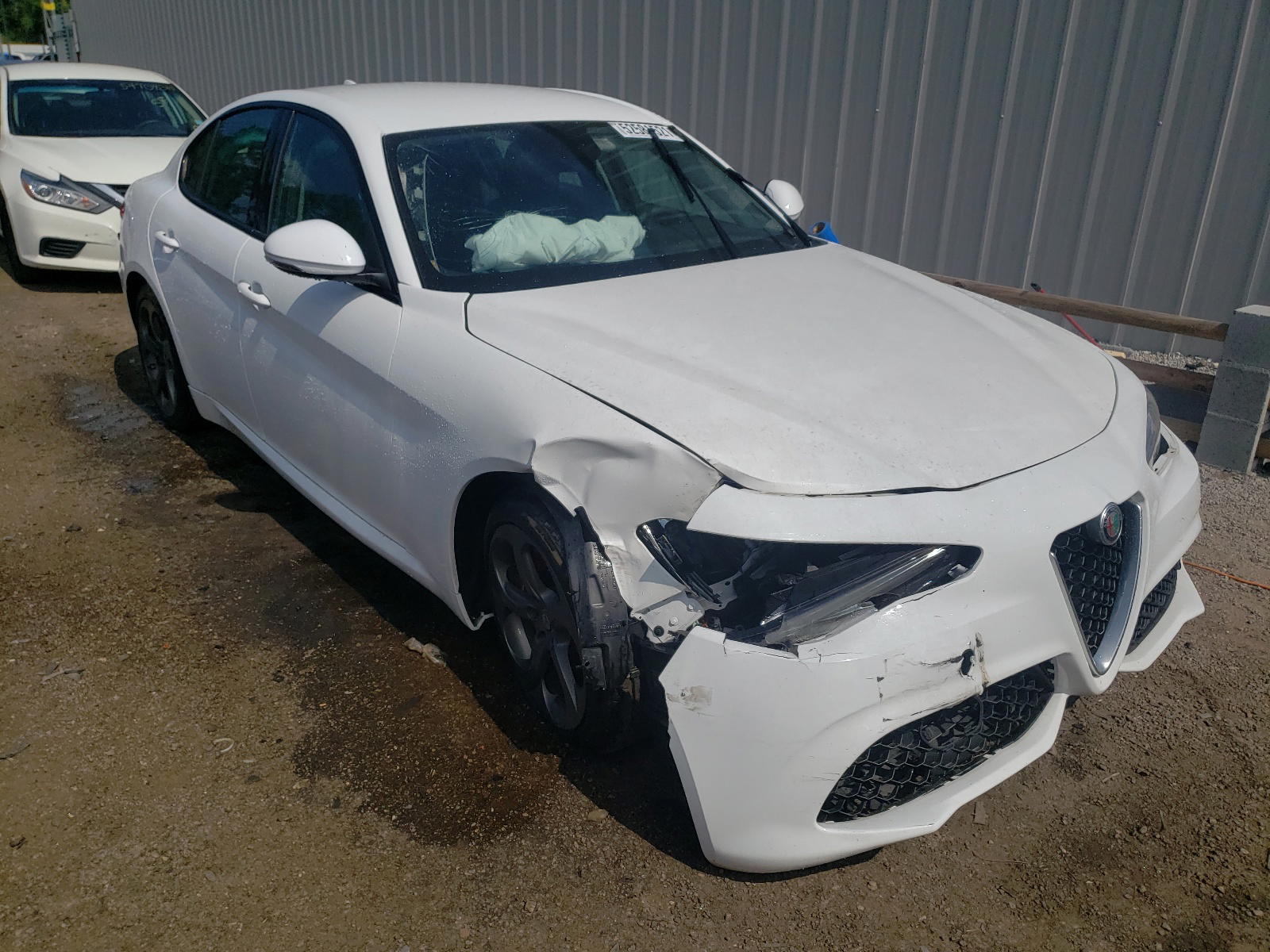 ALFA ROMEO GIULIA 2017 with VIN ZARFAEBN5H7555841 - Photo from auction