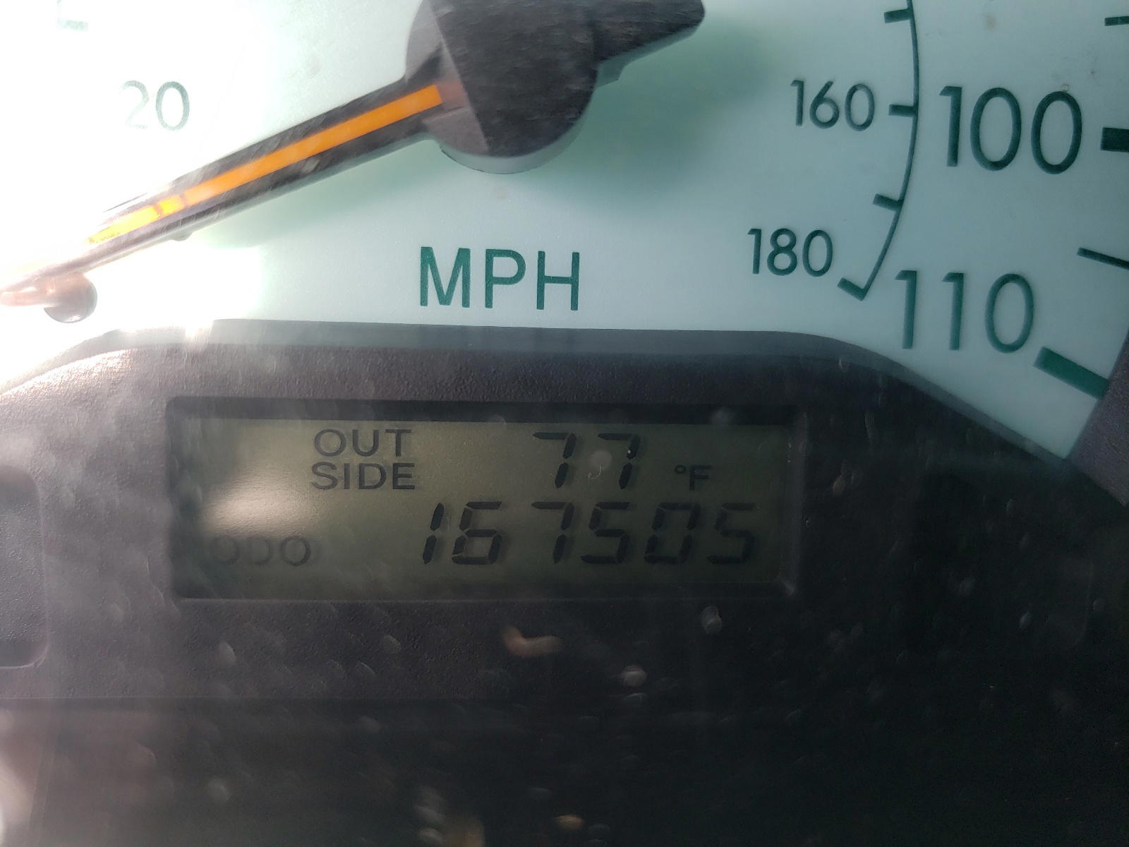 Photo 8 from auction – 2004 TOYOTA COROLLA CE with VIN 2T1BR32E44C230466